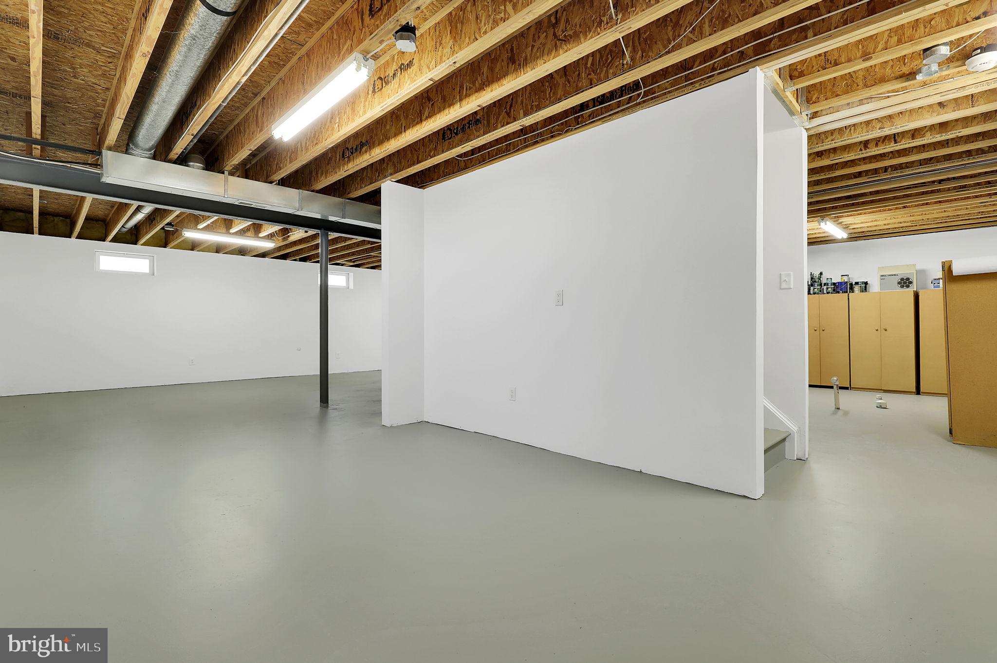 BRIARCLIFF MANOR - Residential