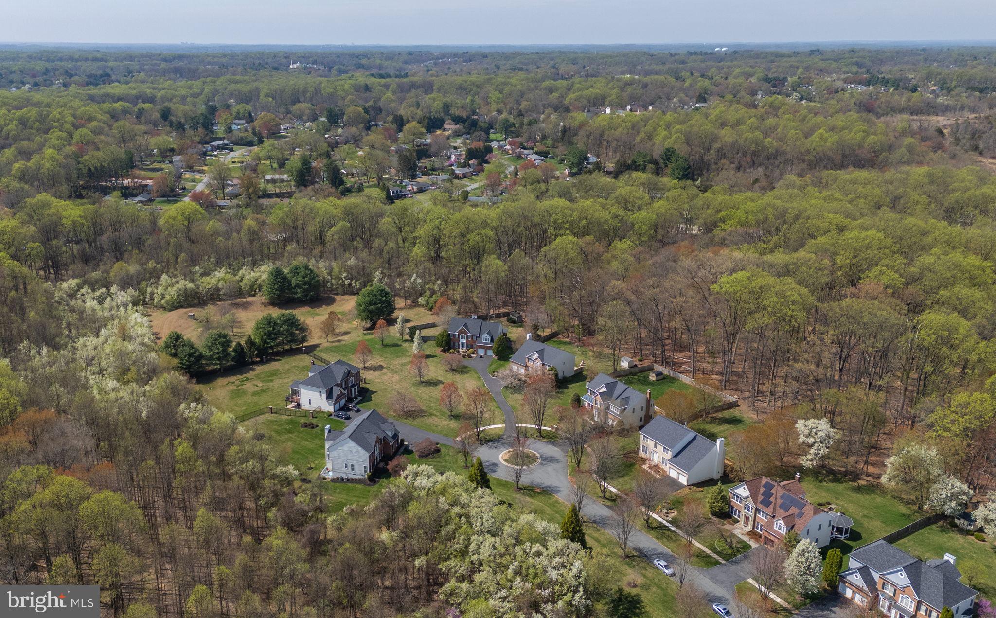 BRIARCLIFF MANOR - Residential