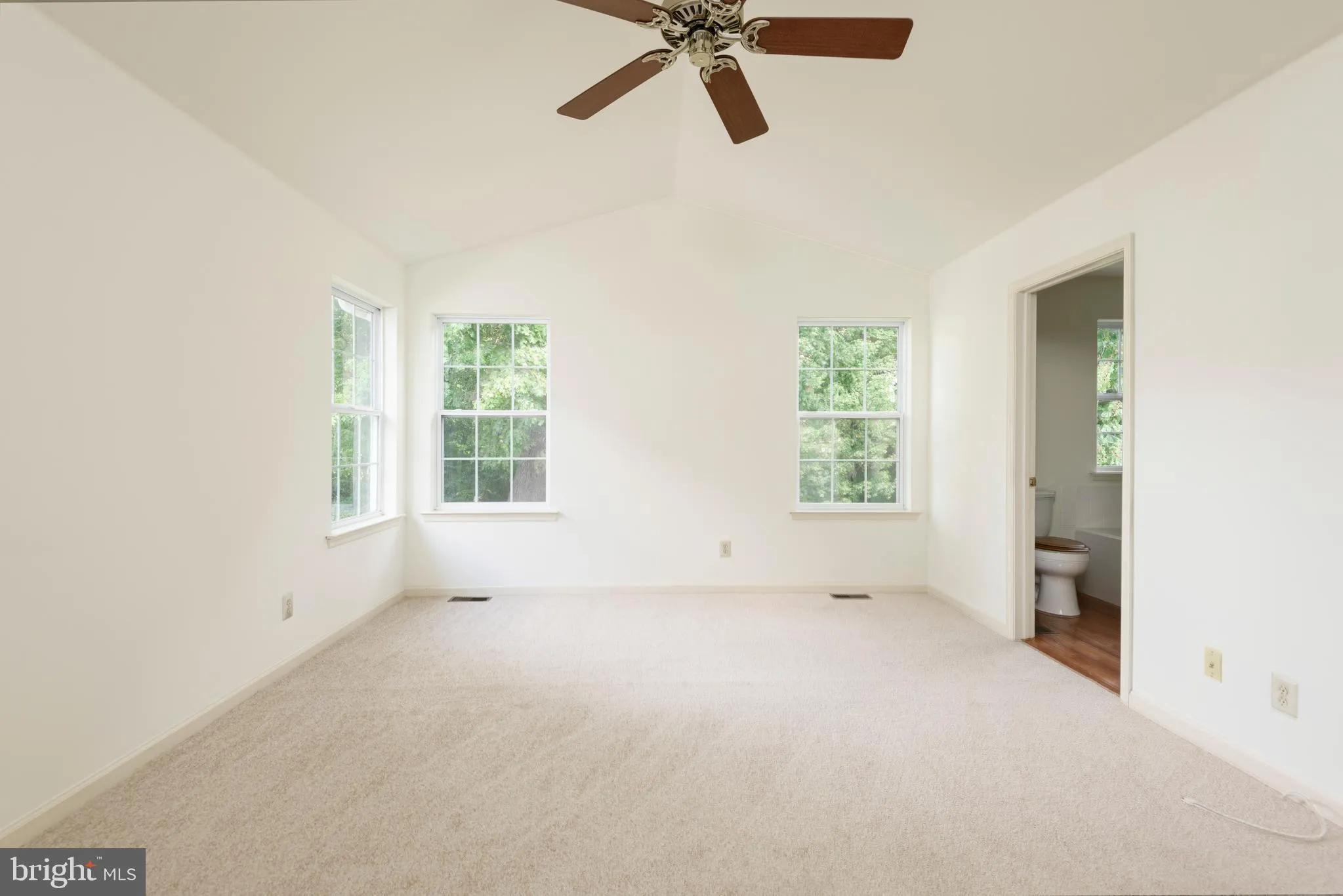 West Grove, Pennsylvania 19390, United States, 2 Bedrooms Bedrooms, ,2 BathroomsBathrooms,Residential,Coming Soon,219131