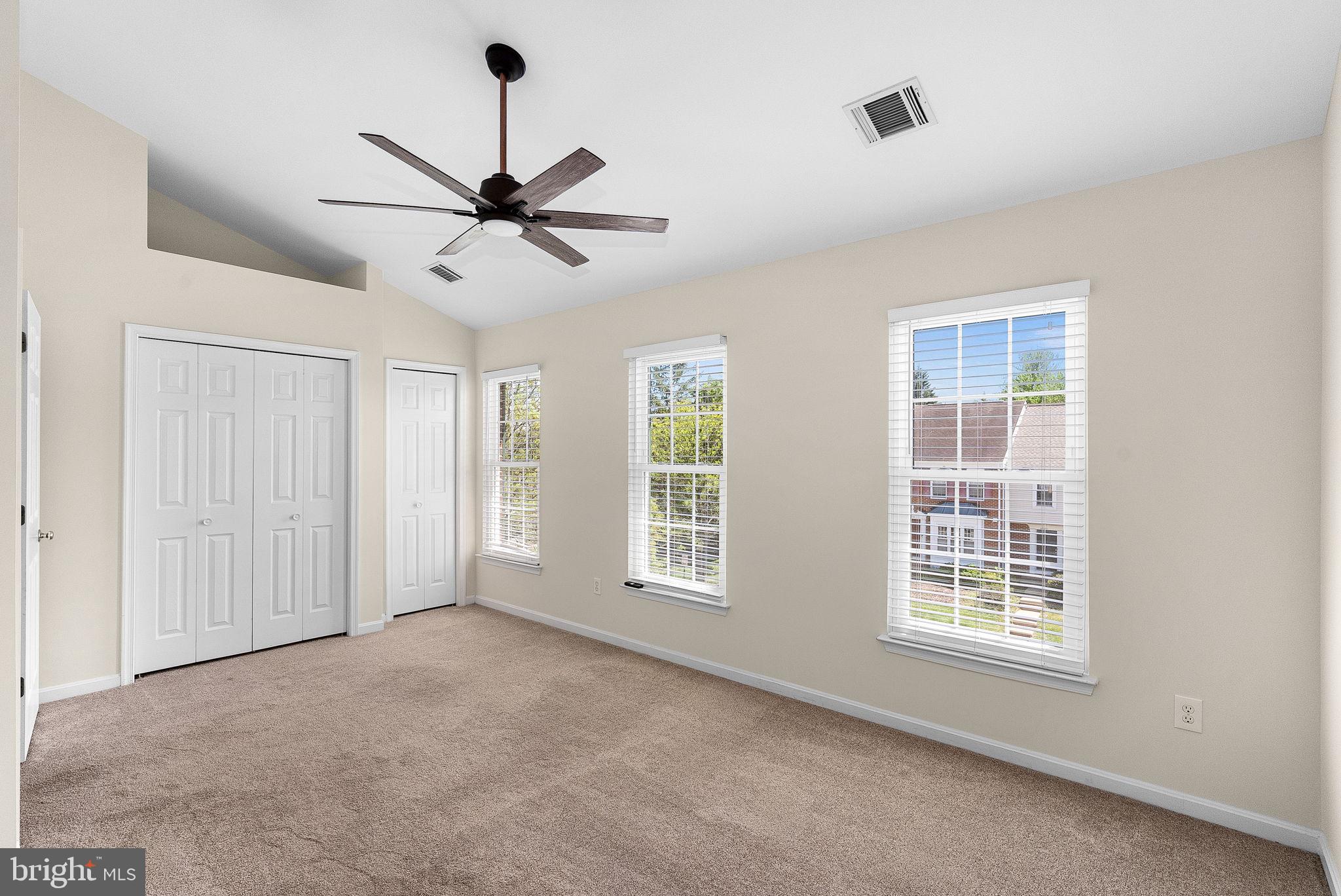 POTOMAC LAKES - Residential