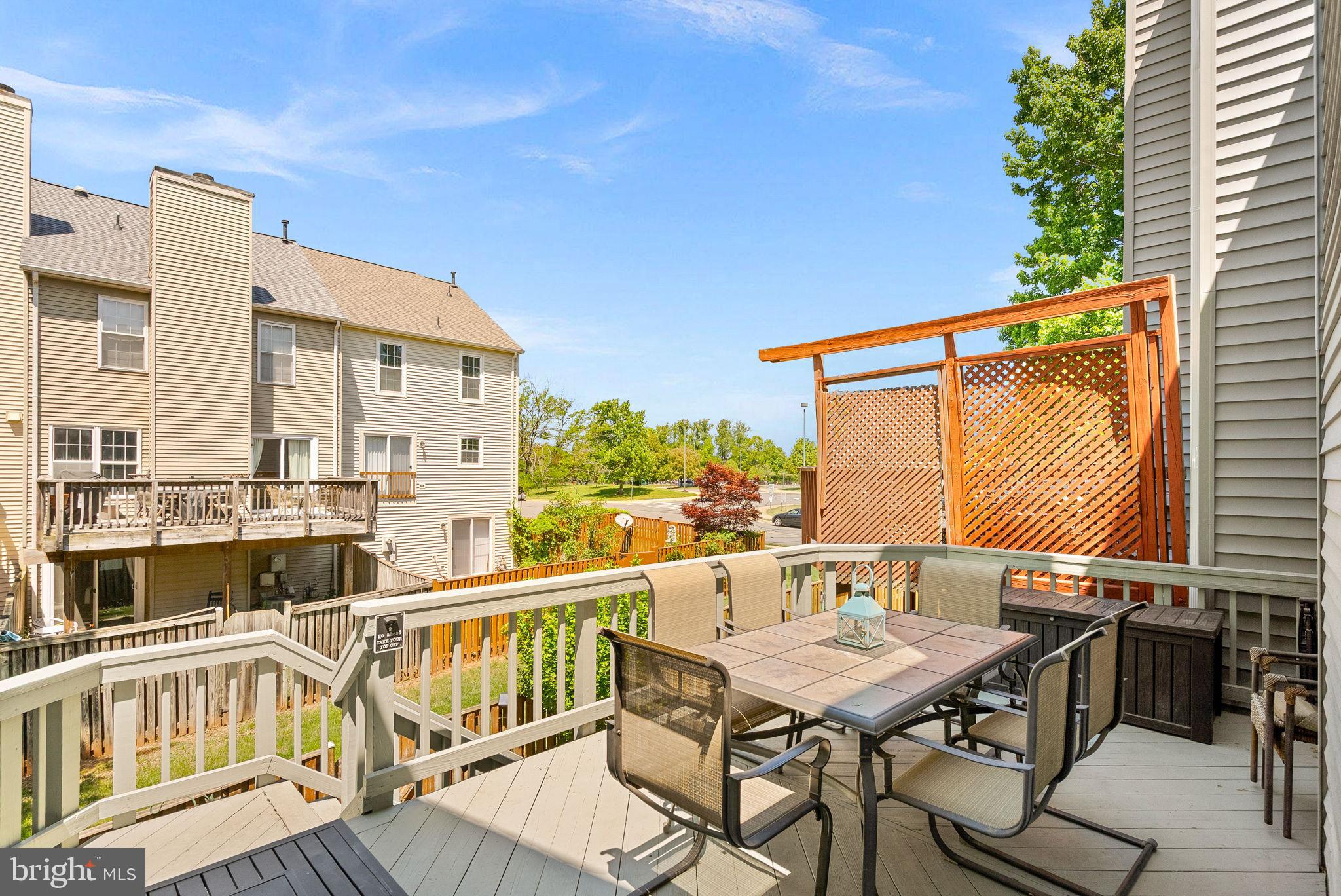 POTOMAC LAKES - Residential