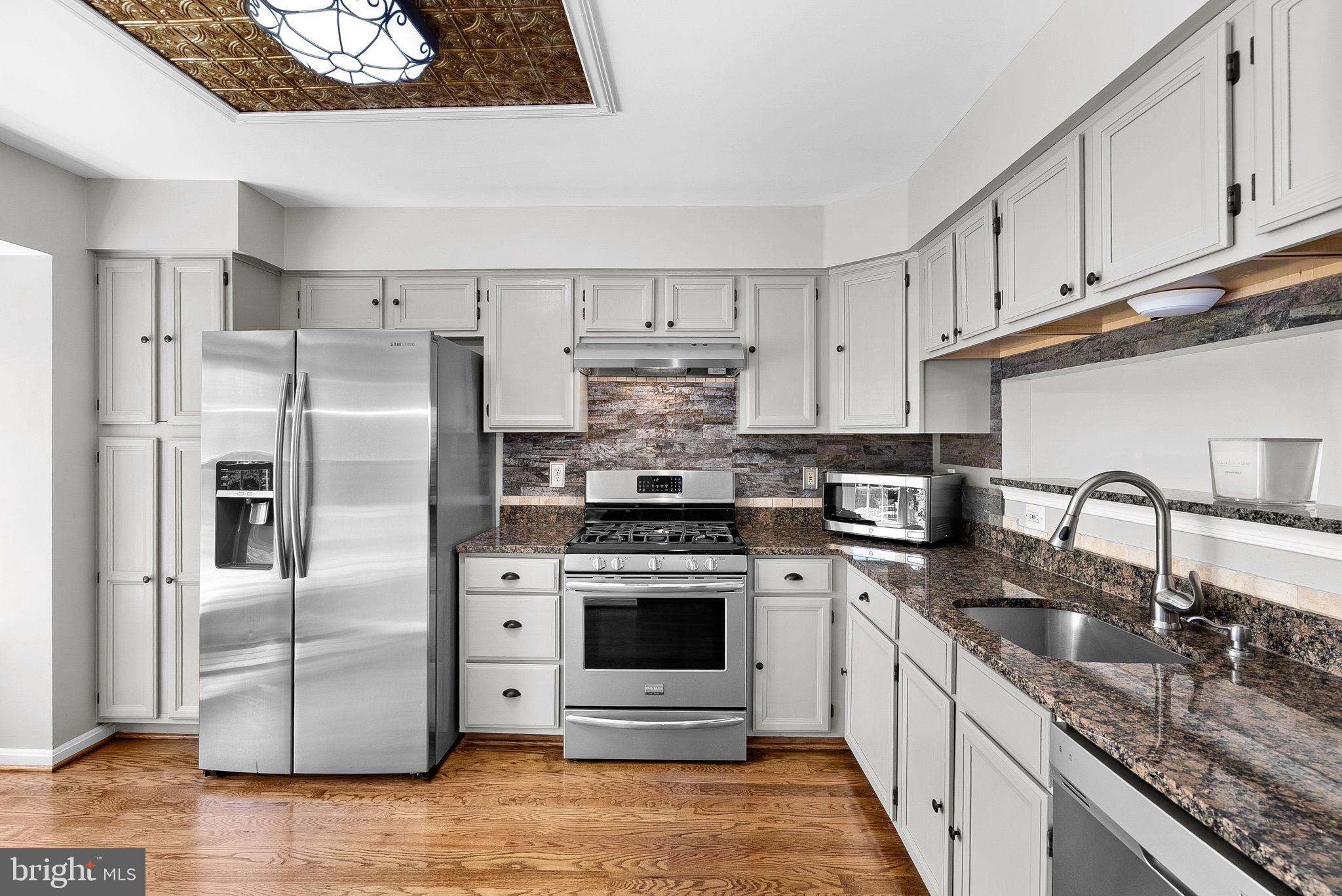POTOMAC LAKES - Residential