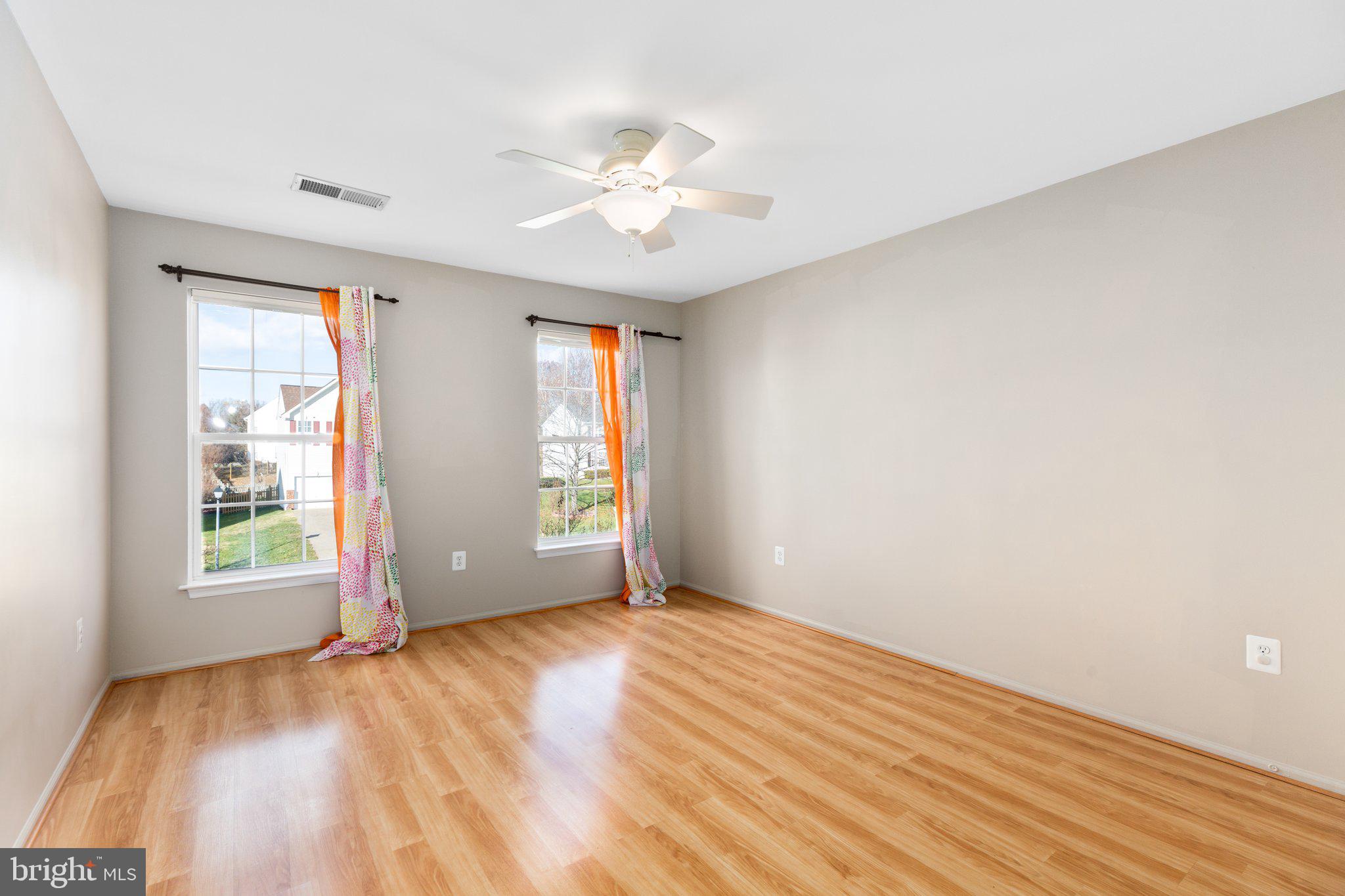 ENGLAND RUN NORTH - Residential