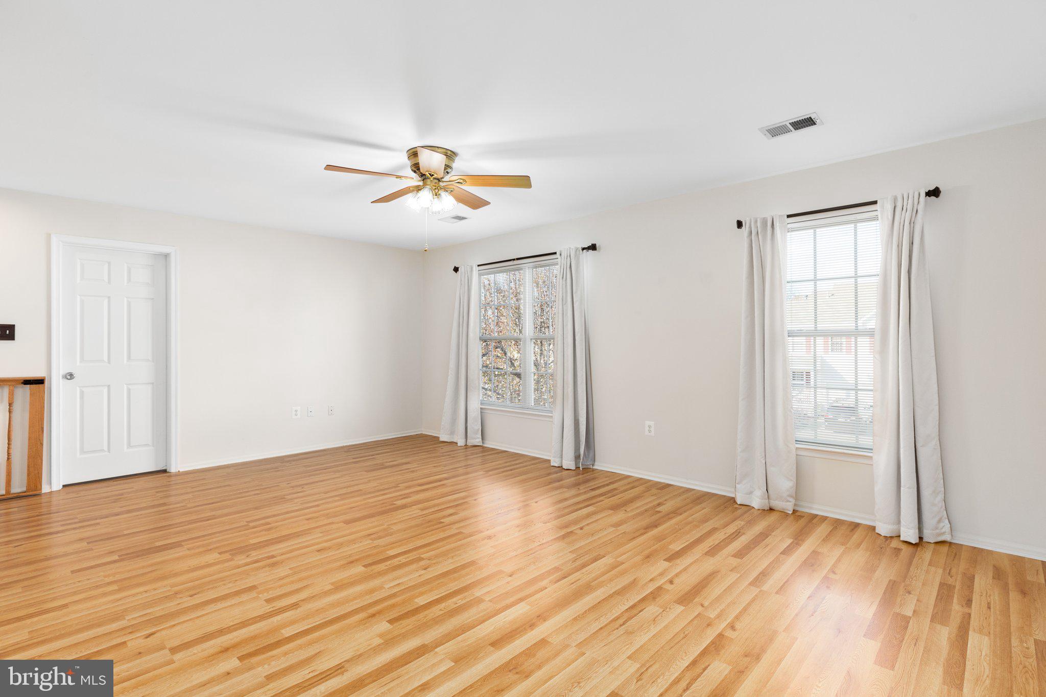 ENGLAND RUN NORTH - Residential