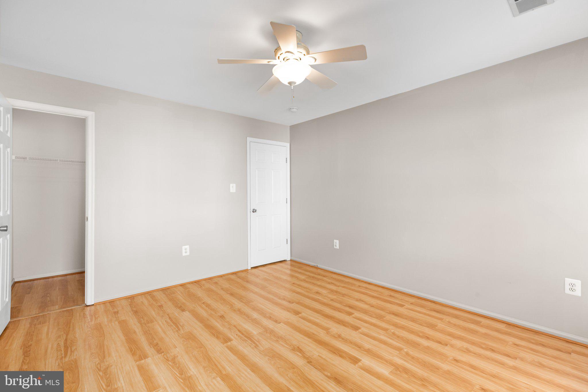 ENGLAND RUN NORTH - Residential