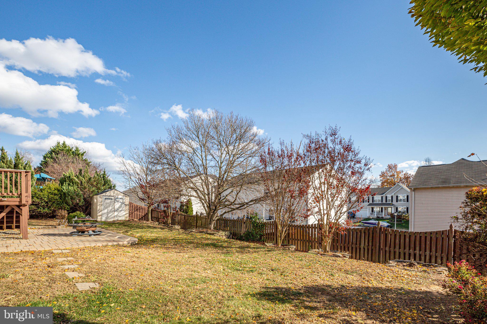 ENGLAND RUN NORTH - Residential