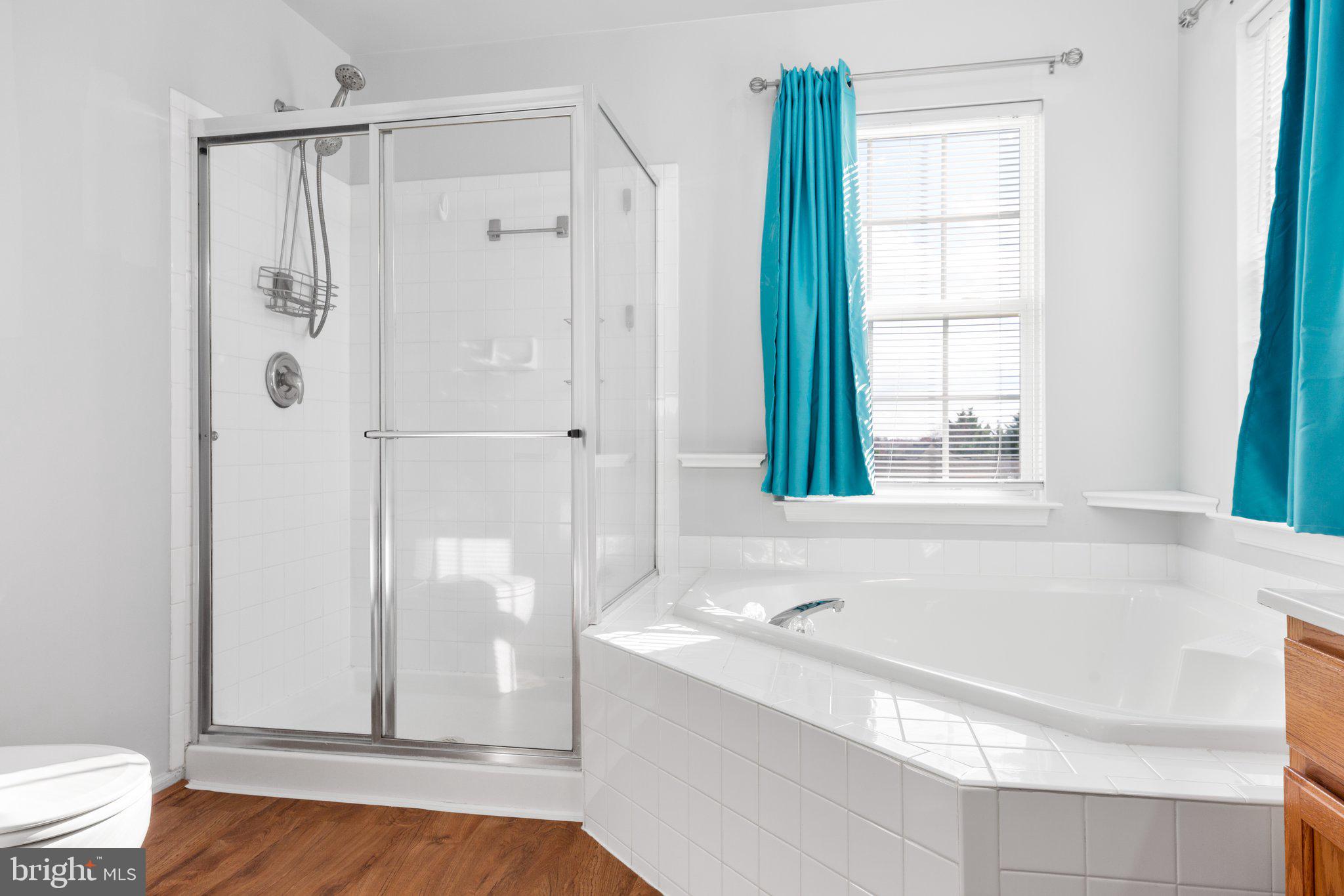 ENGLAND RUN NORTH - Residential