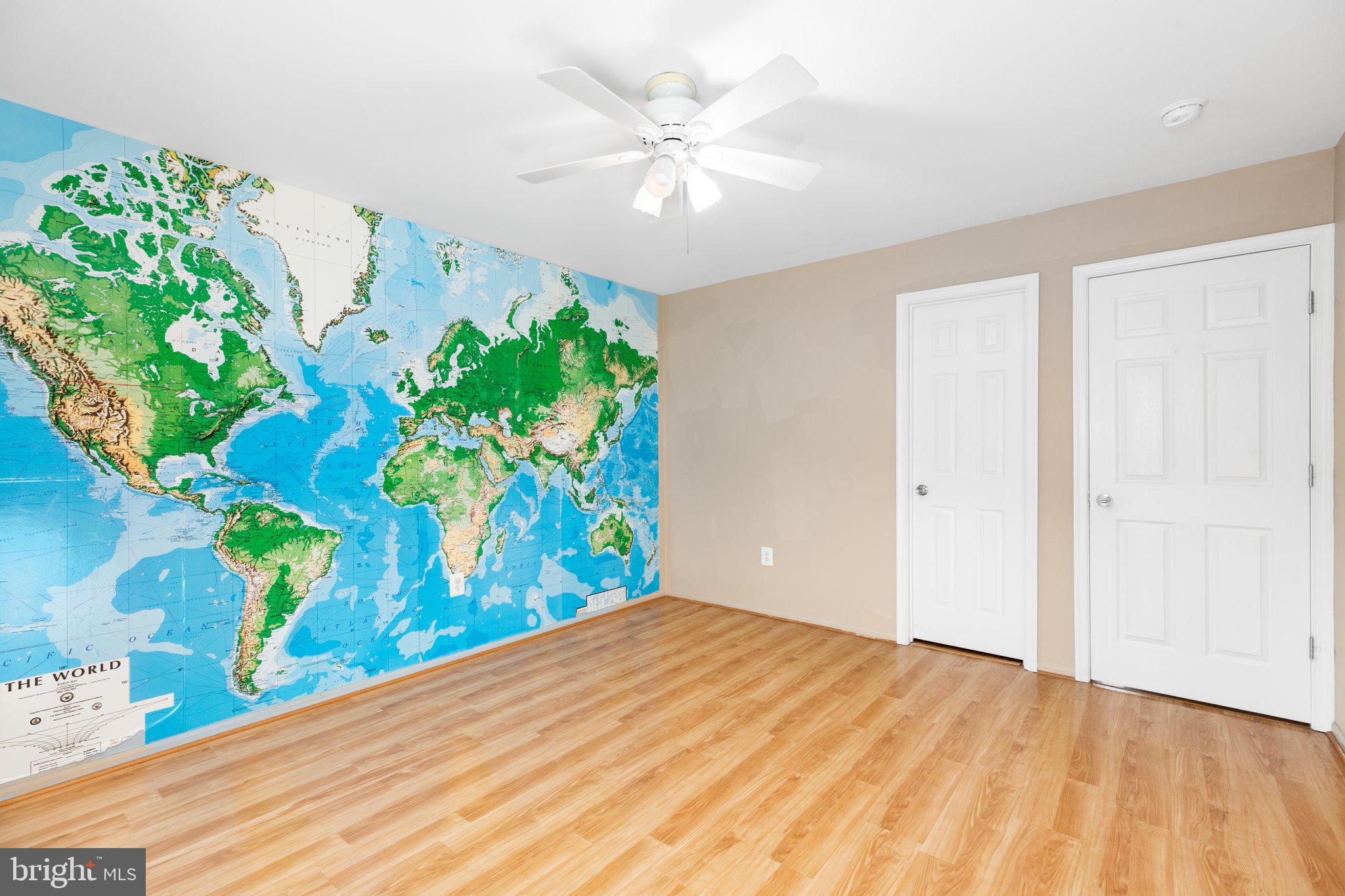 ENGLAND RUN NORTH - Residential