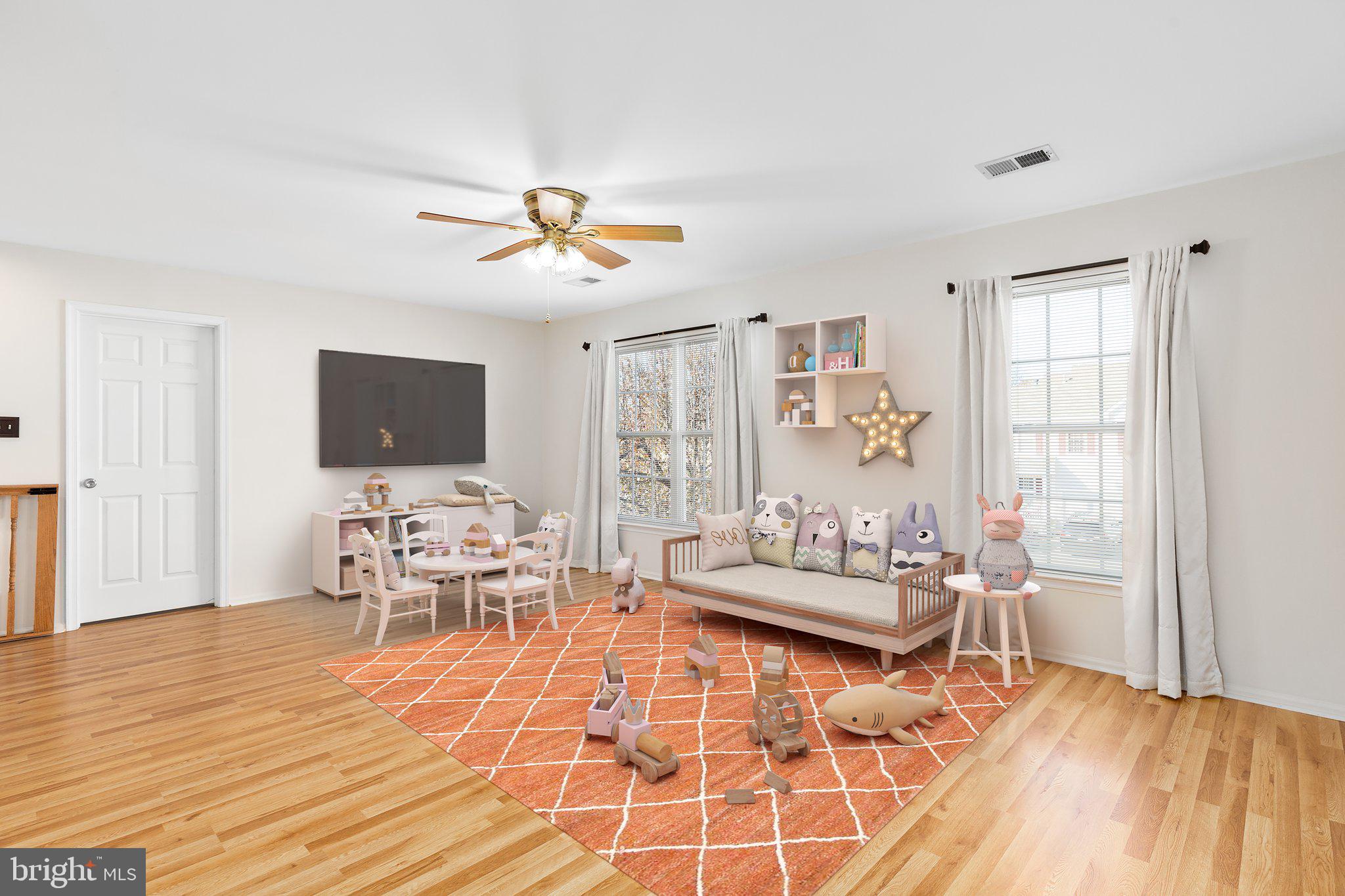 ENGLAND RUN NORTH - Residential