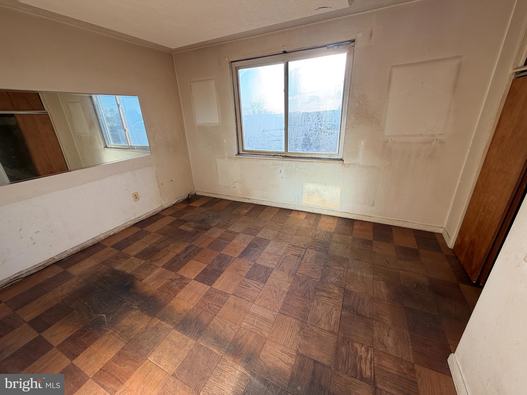 CHERRY HILL - Residential