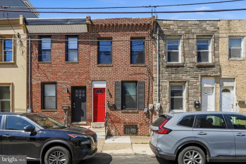 Townhouse For Sale - 1920 E Firth Street<br/> PHILADELPHIA, PA 19125