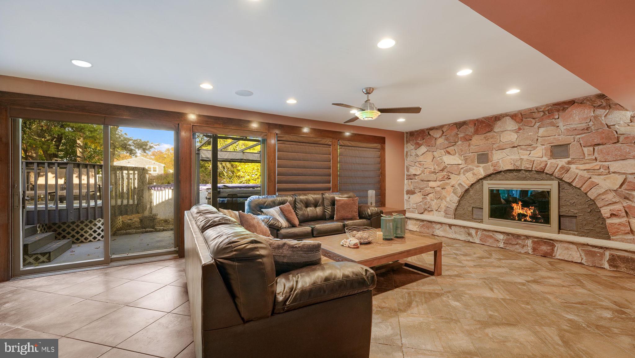 DEERFIELD NORTH - Residential