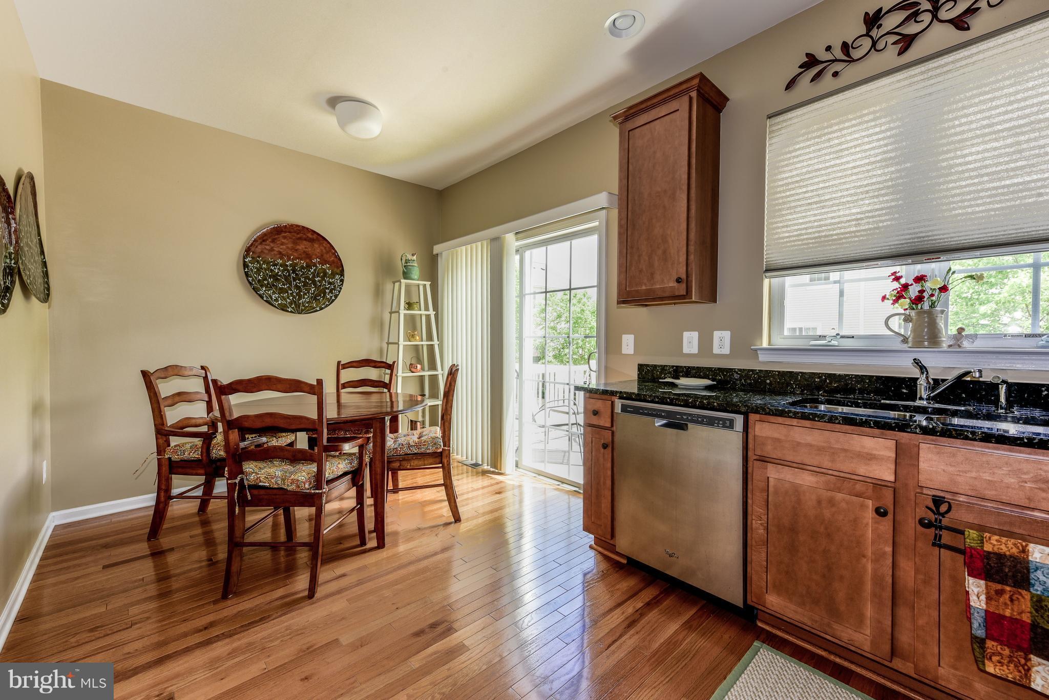 AMBERLEA AT SOUTH RIDING - Residential Lease