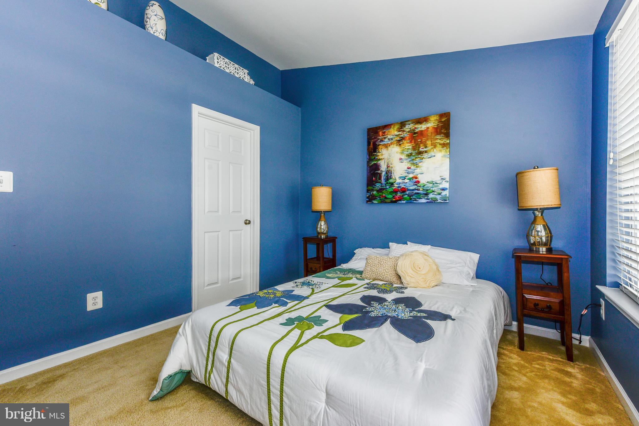 AMBERLEA AT SOUTH RIDING - Residential Lease