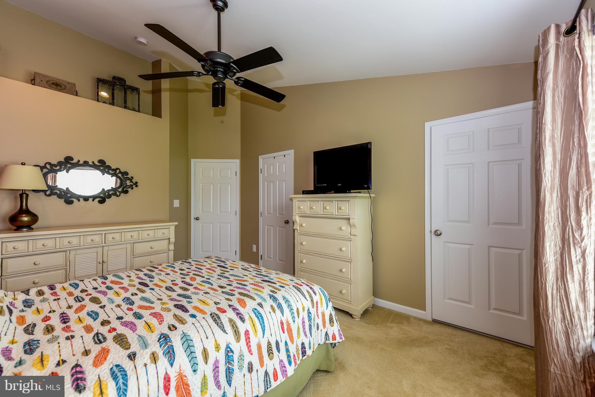 AMBERLEA AT SOUTH RIDING - Residential Lease