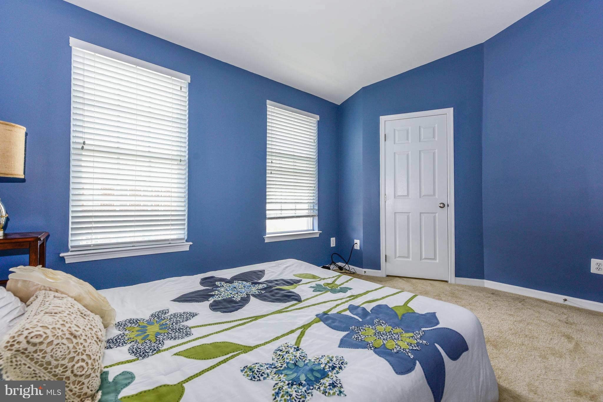 AMBERLEA AT SOUTH RIDING - Residential Lease