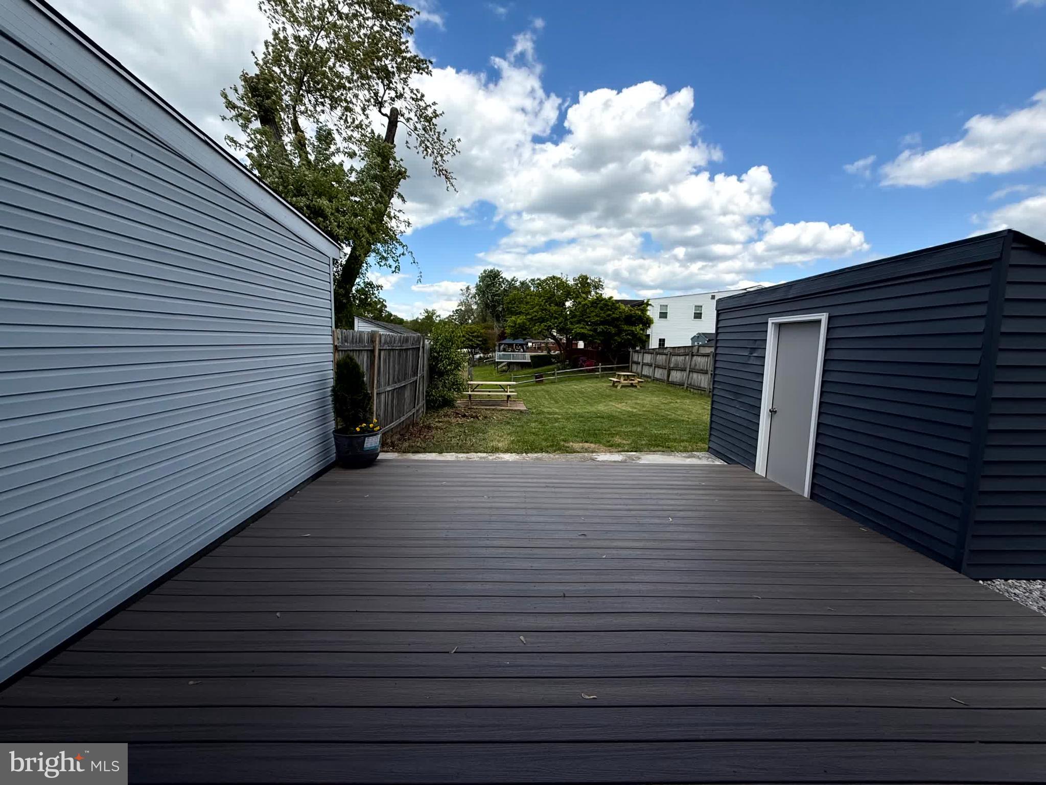 RUMSEY ISLAND - Residential