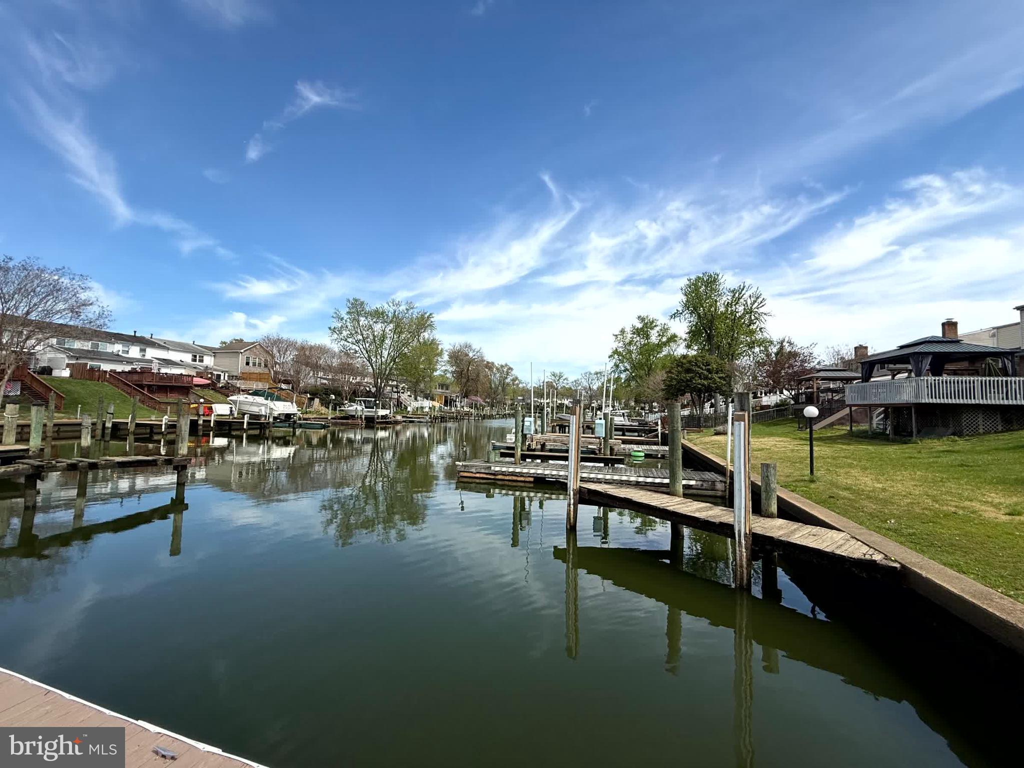RUMSEY ISLAND - Residential
