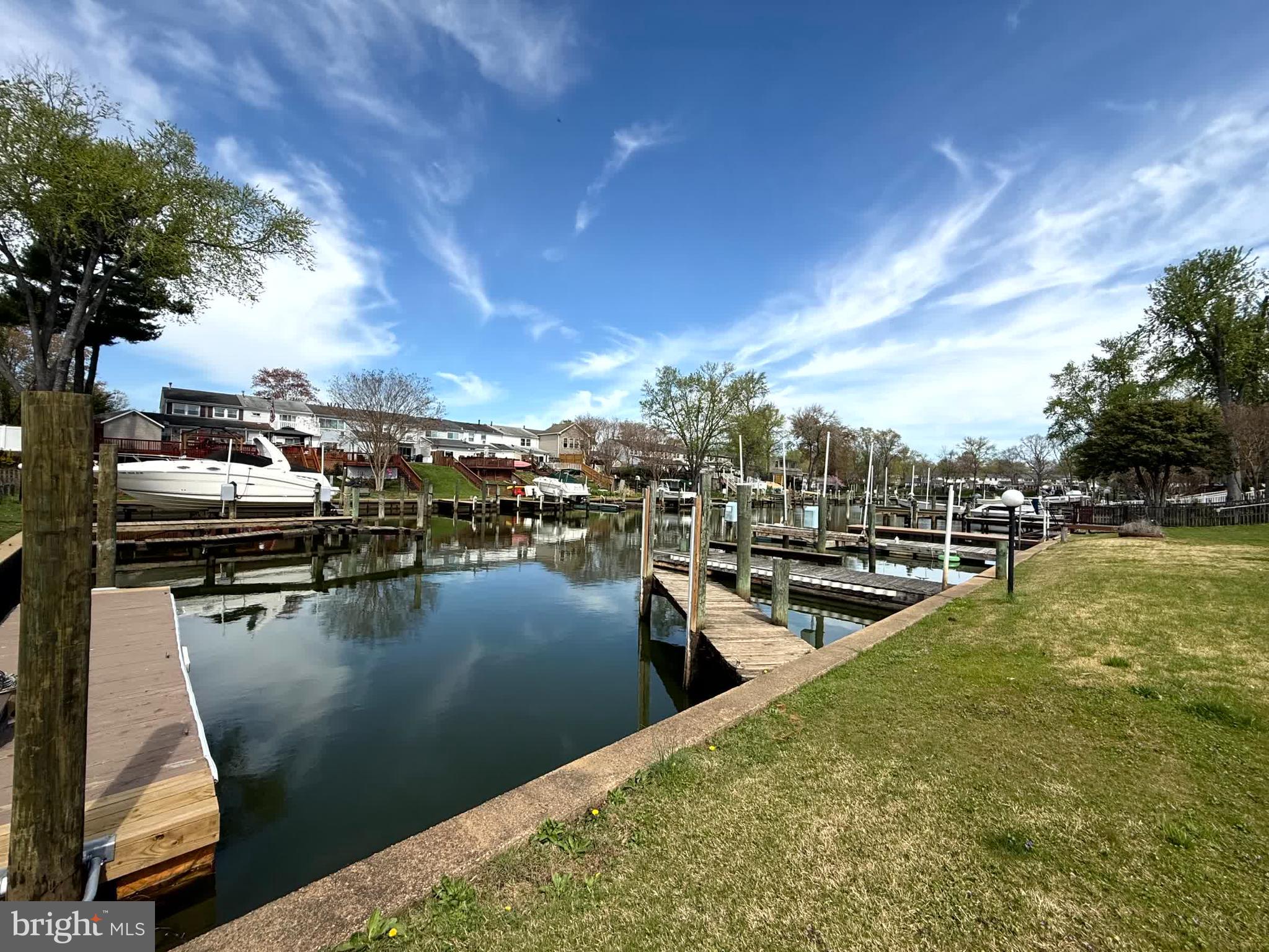 RUMSEY ISLAND - Residential
