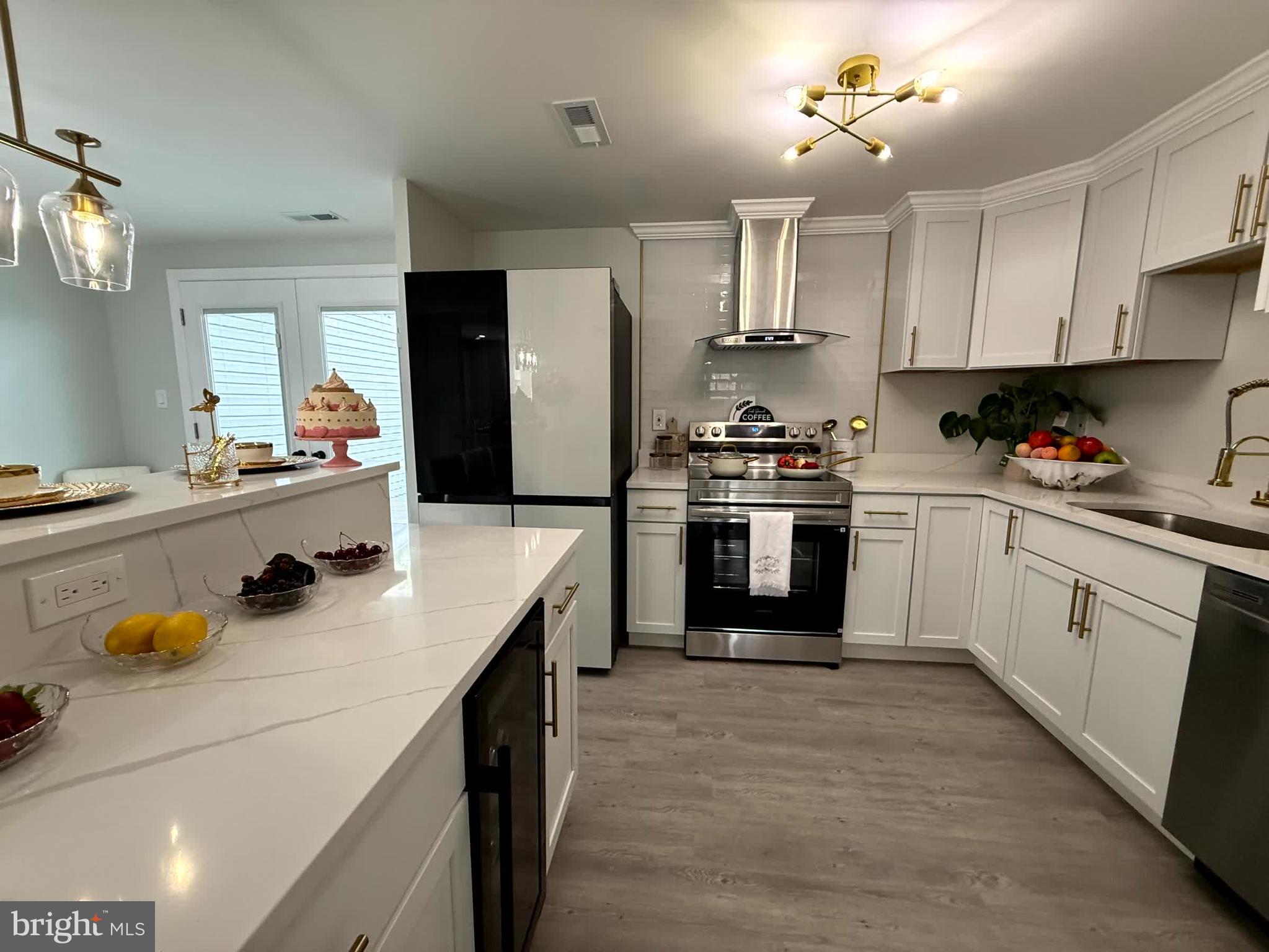 RUMSEY ISLAND - Residential