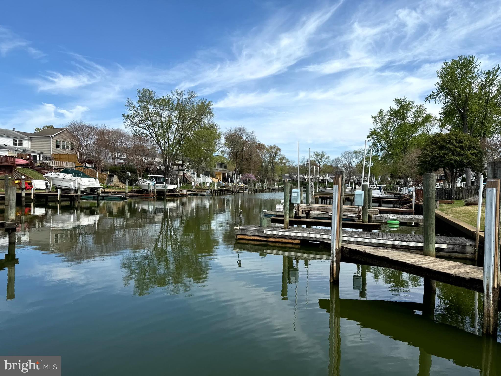 RUMSEY ISLAND - Residential