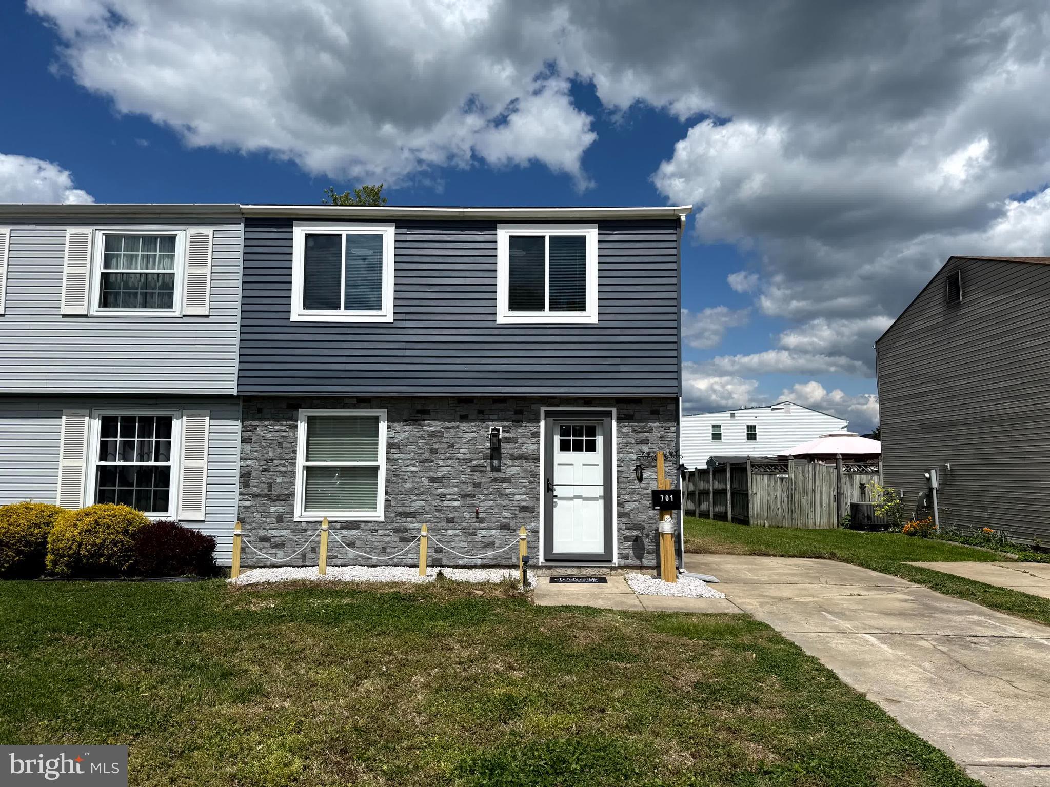 RUMSEY ISLAND - Residential