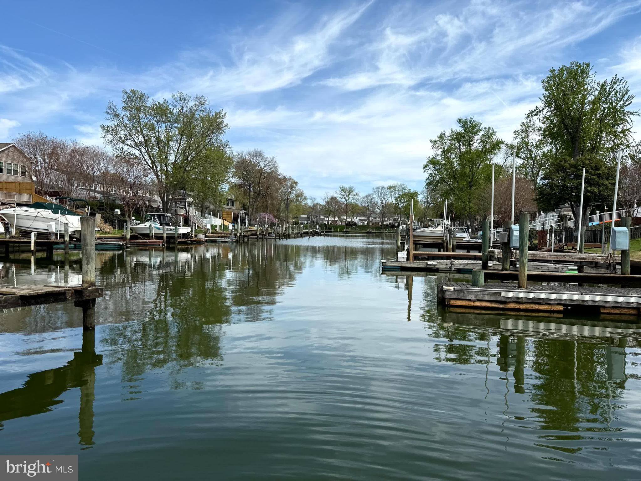 RUMSEY ISLAND - Residential