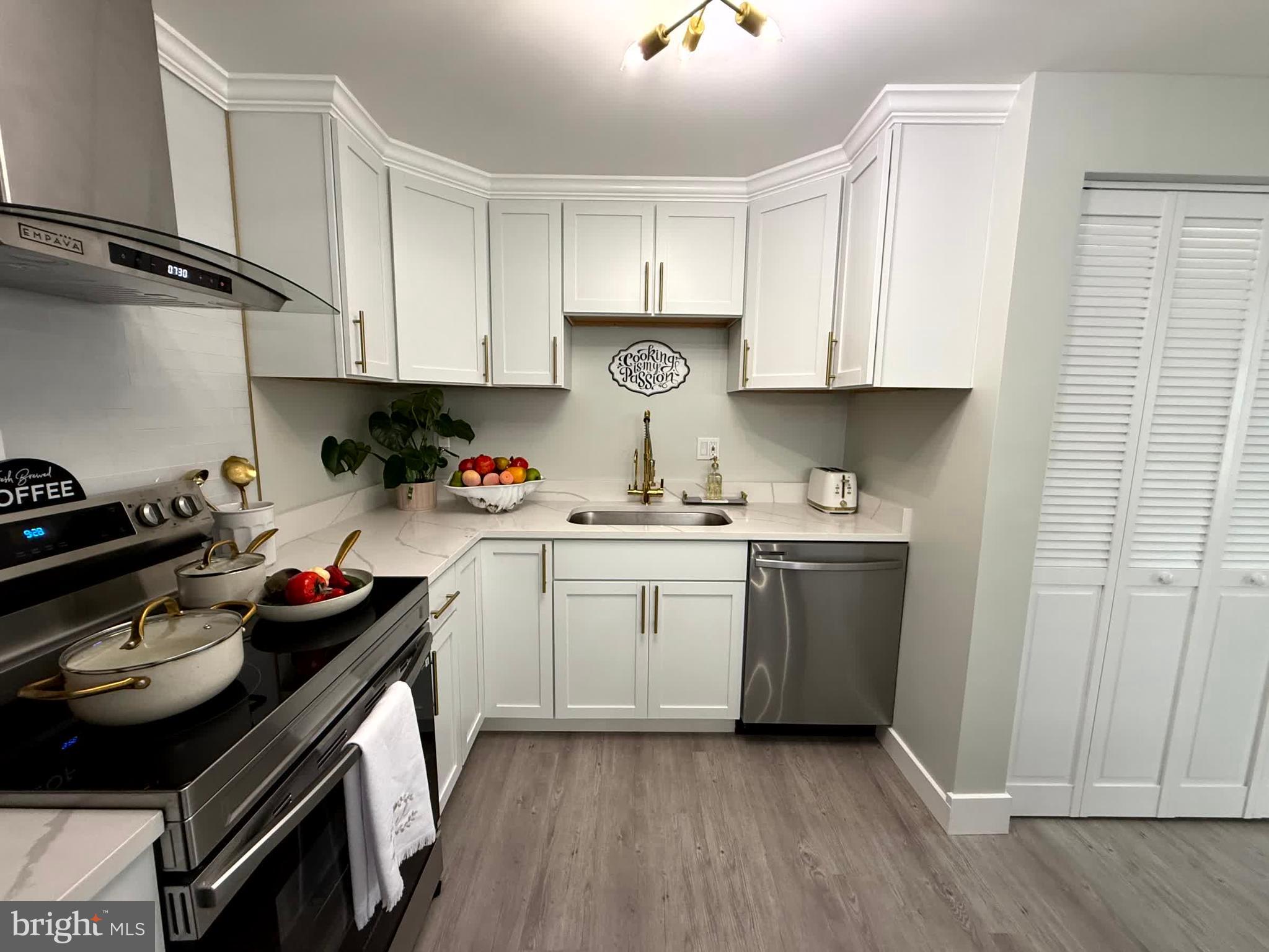 RUMSEY ISLAND - Residential