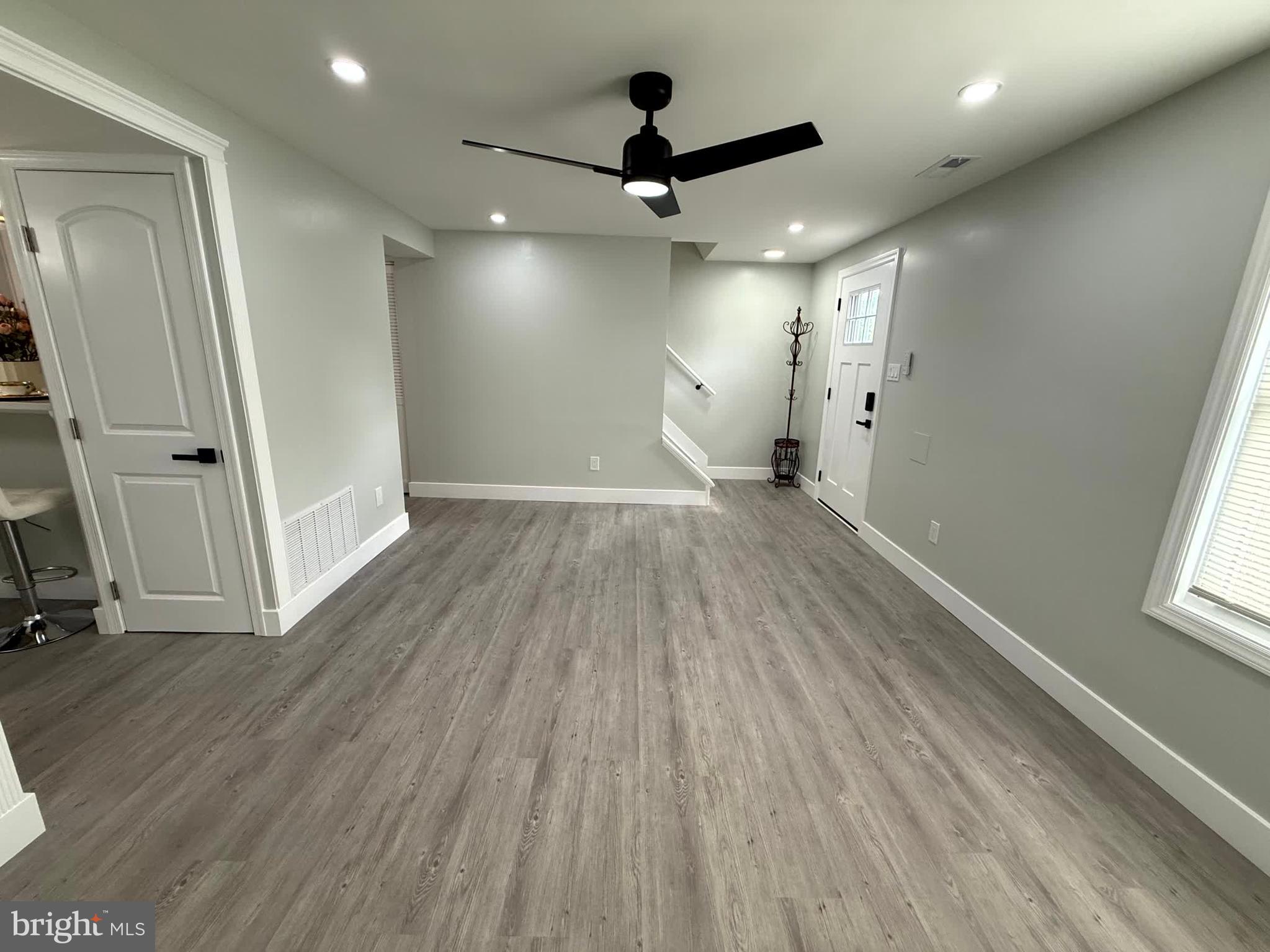RUMSEY ISLAND - Residential