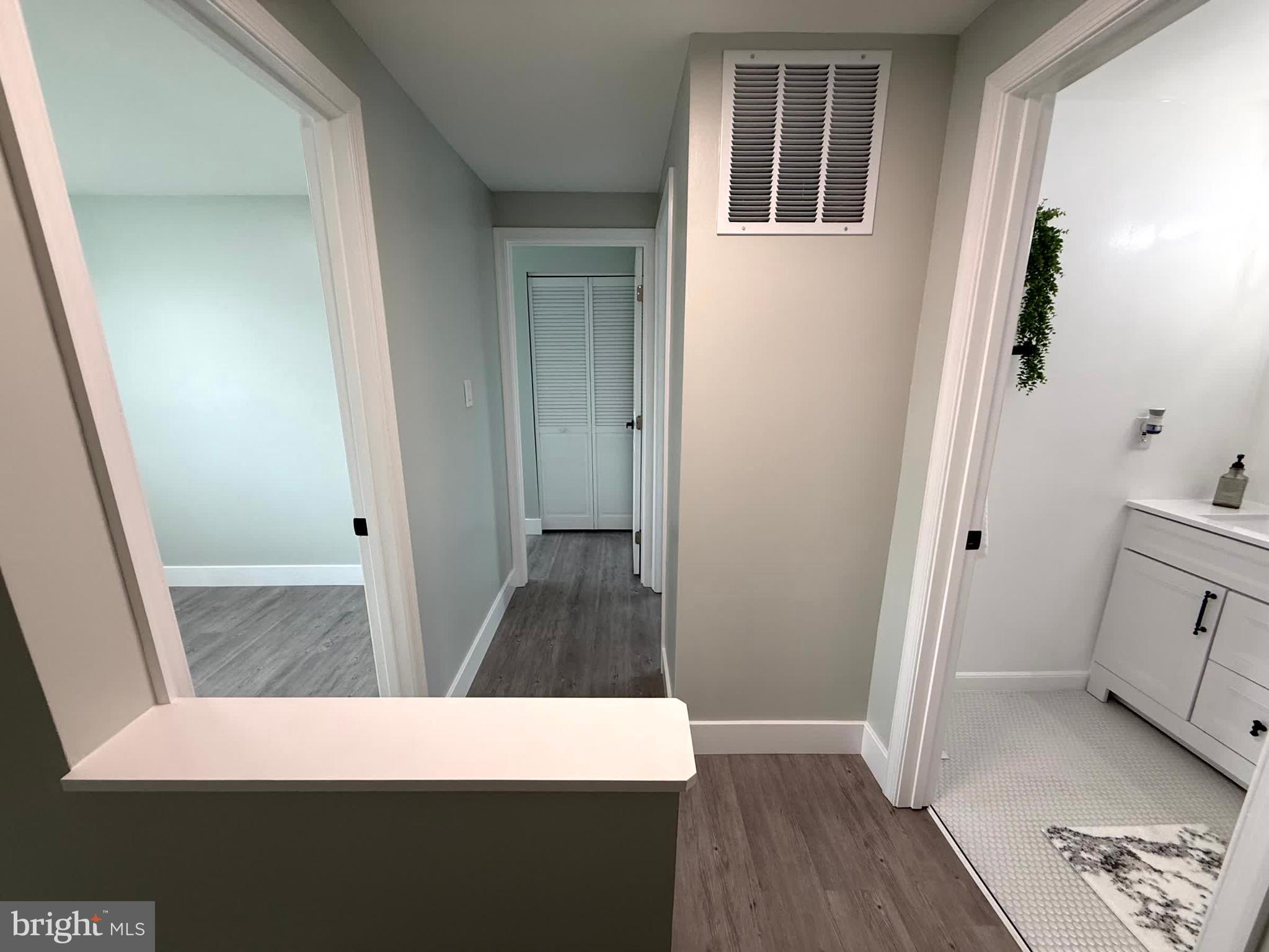 RUMSEY ISLAND - Residential