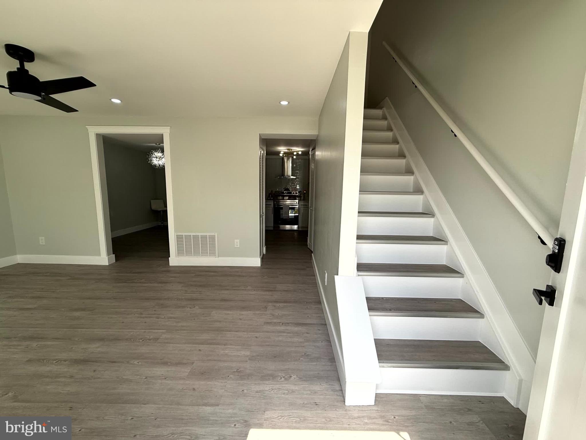 RUMSEY ISLAND - Residential