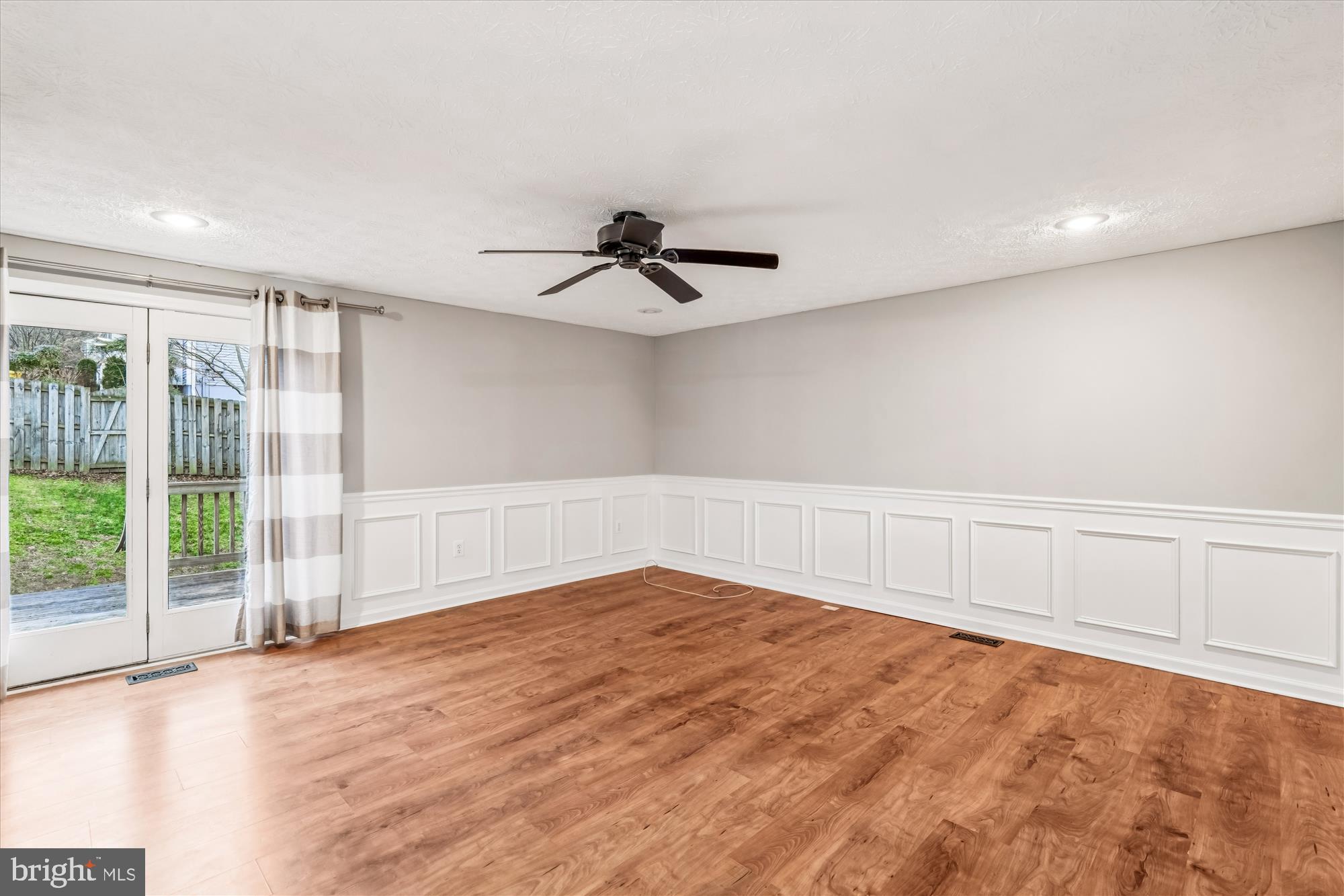 ULMSTEAD GARDENS - Residential