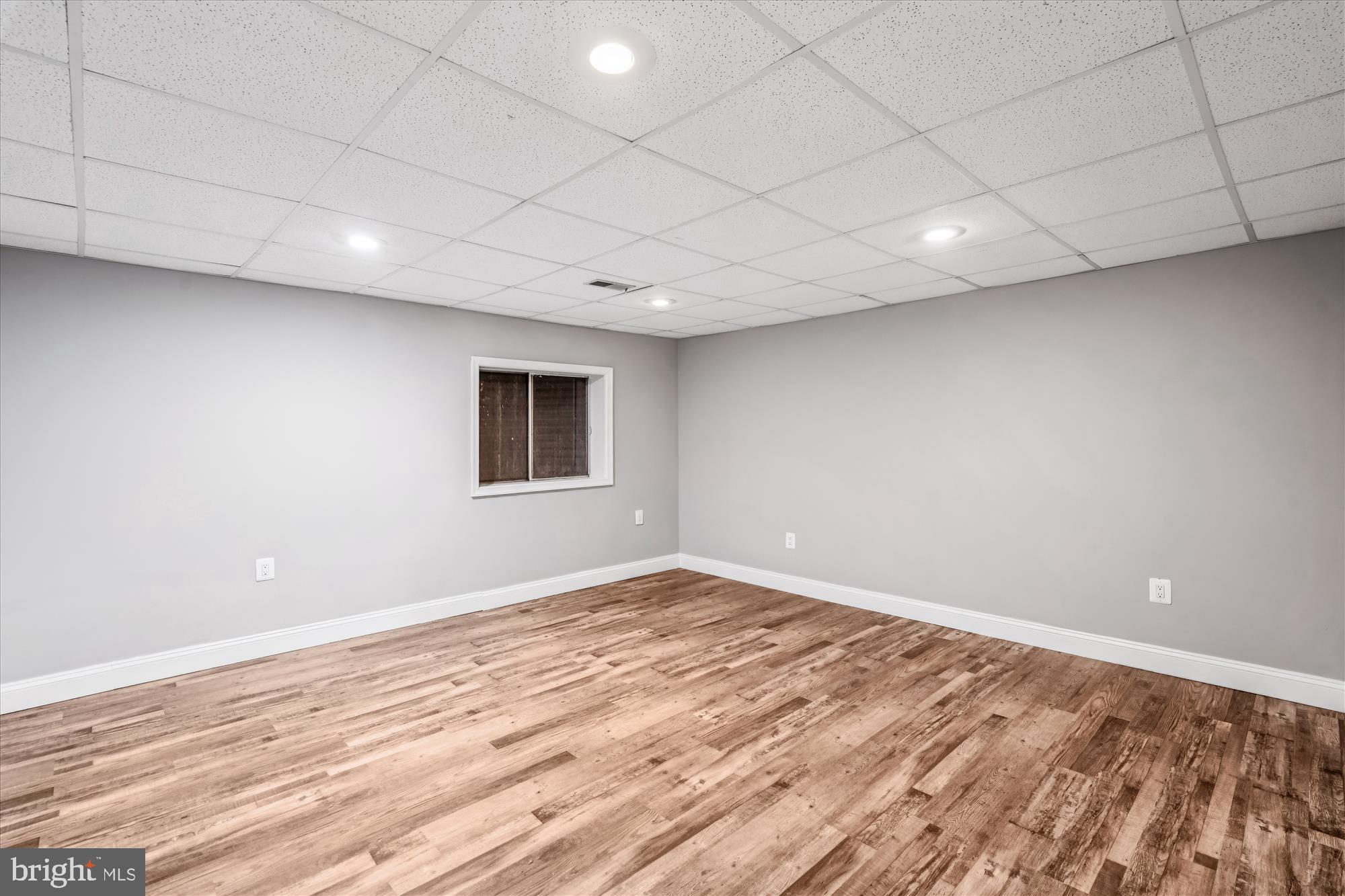 ULMSTEAD GARDENS - Residential