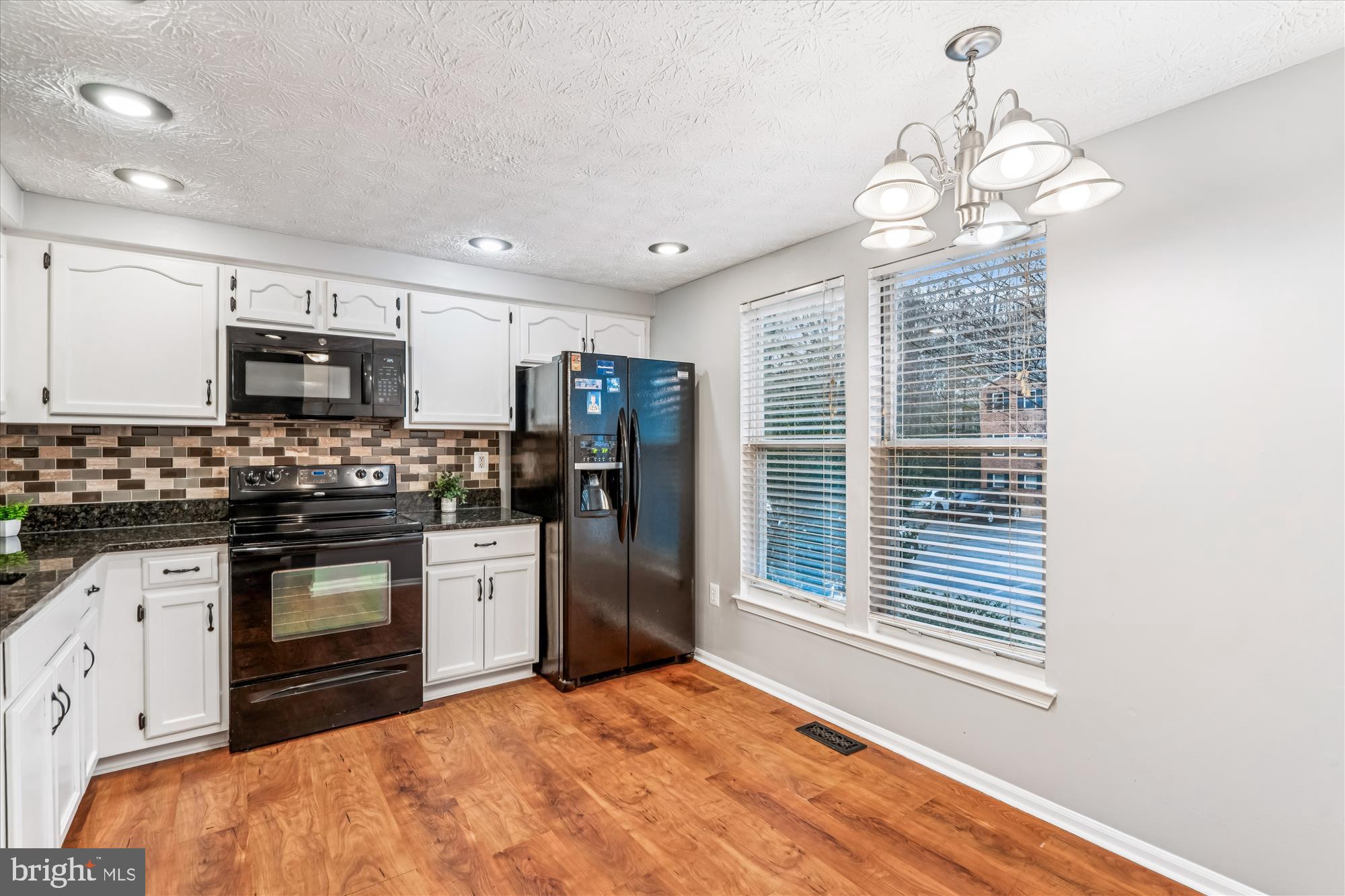 ULMSTEAD GARDENS - Residential