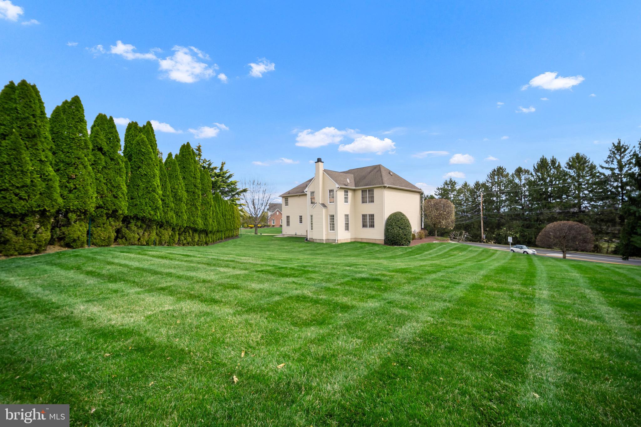 NORTHAMPTON CROSSG - Residential