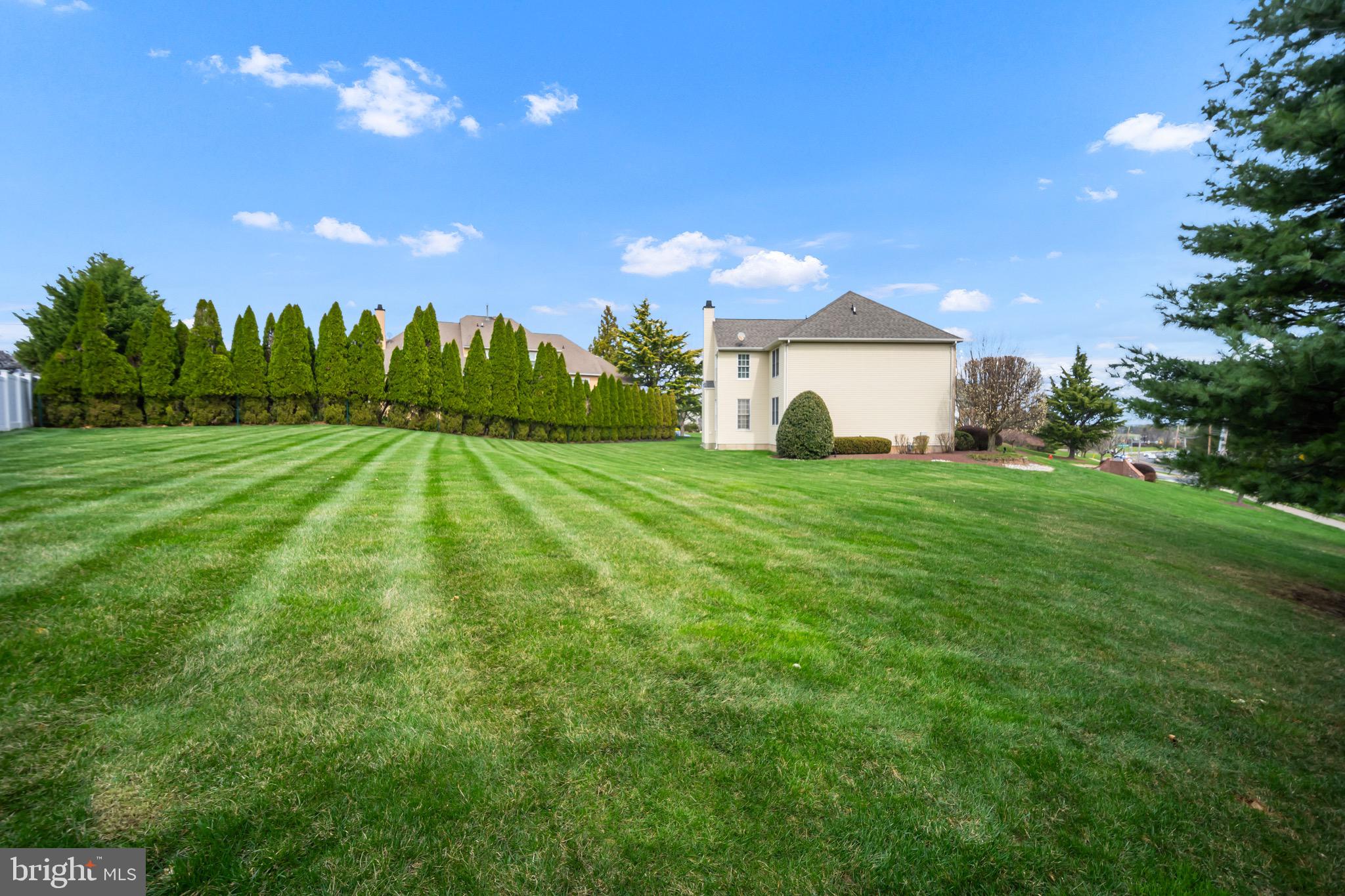 NORTHAMPTON CROSSG - Residential