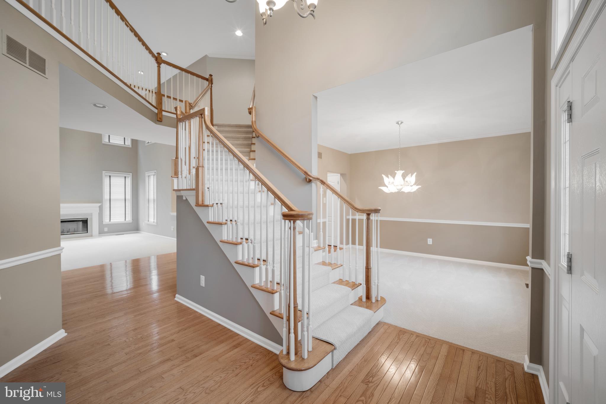 NORTHAMPTON CROSSG - Residential