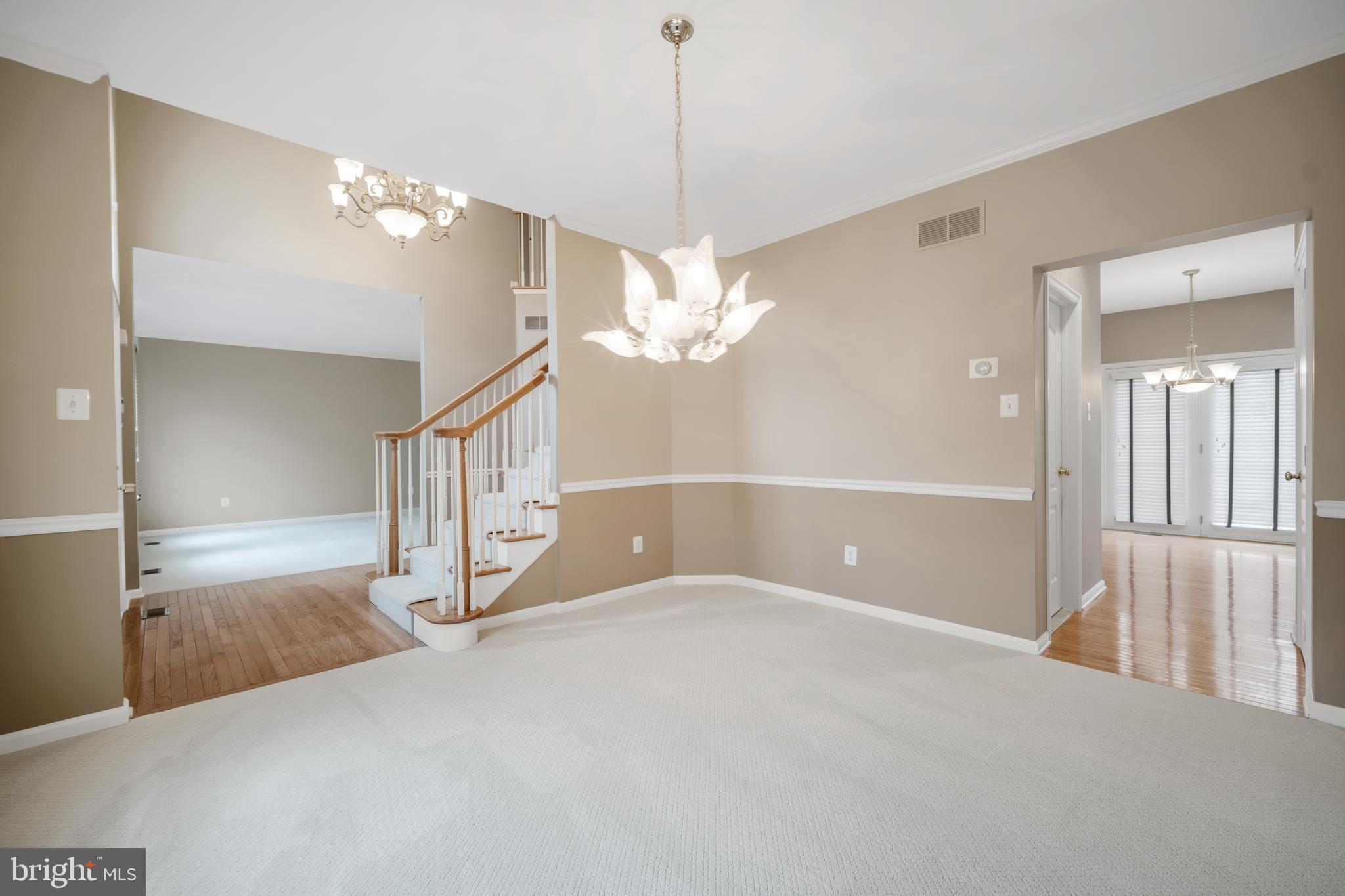 NORTHAMPTON CROSSG - Residential