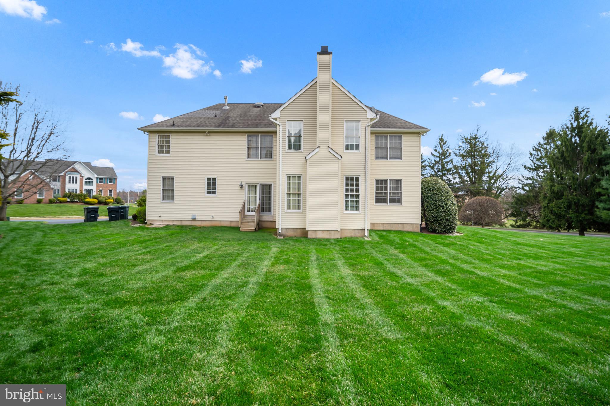 NORTHAMPTON CROSSG - Residential