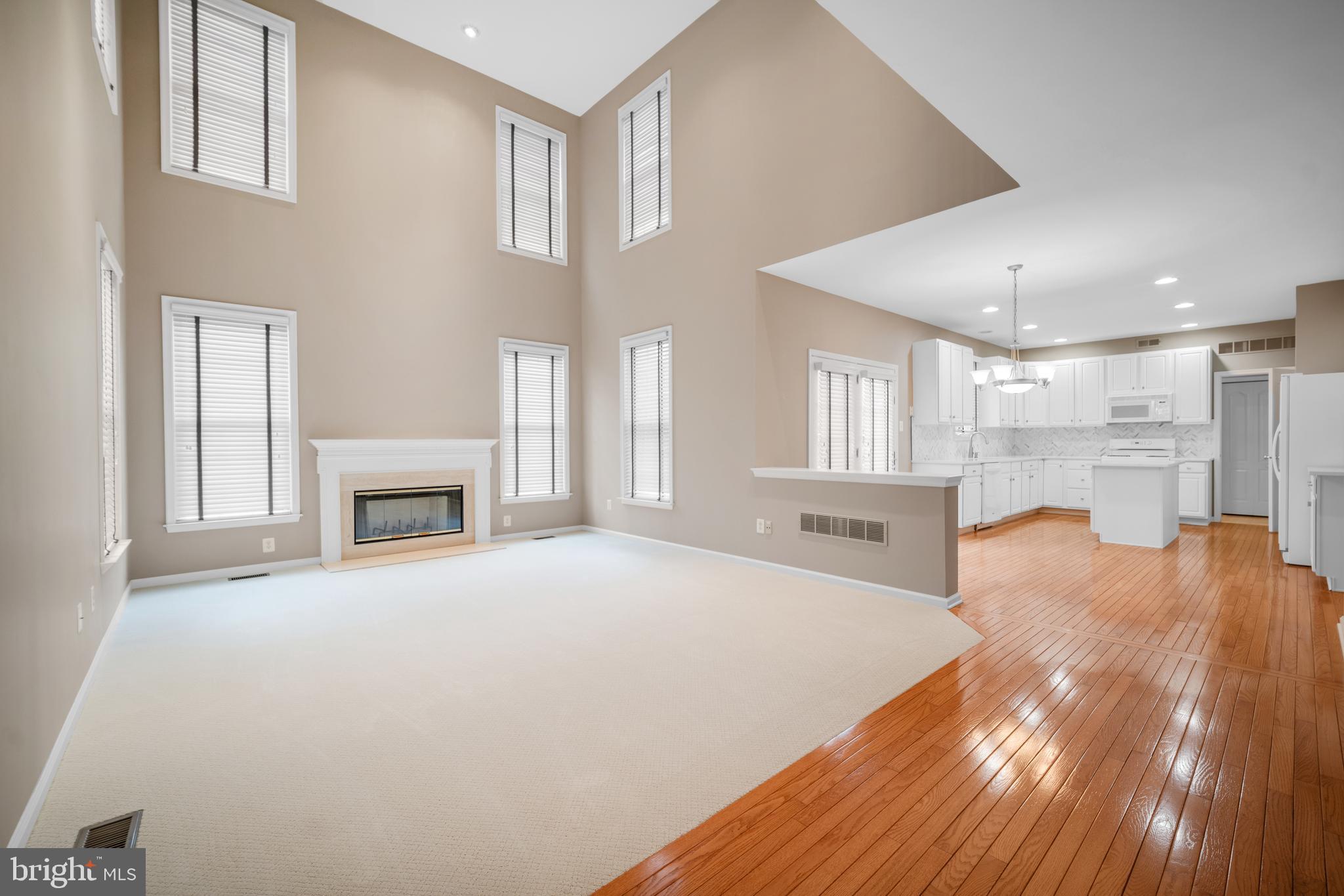 NORTHAMPTON CROSSG - Residential