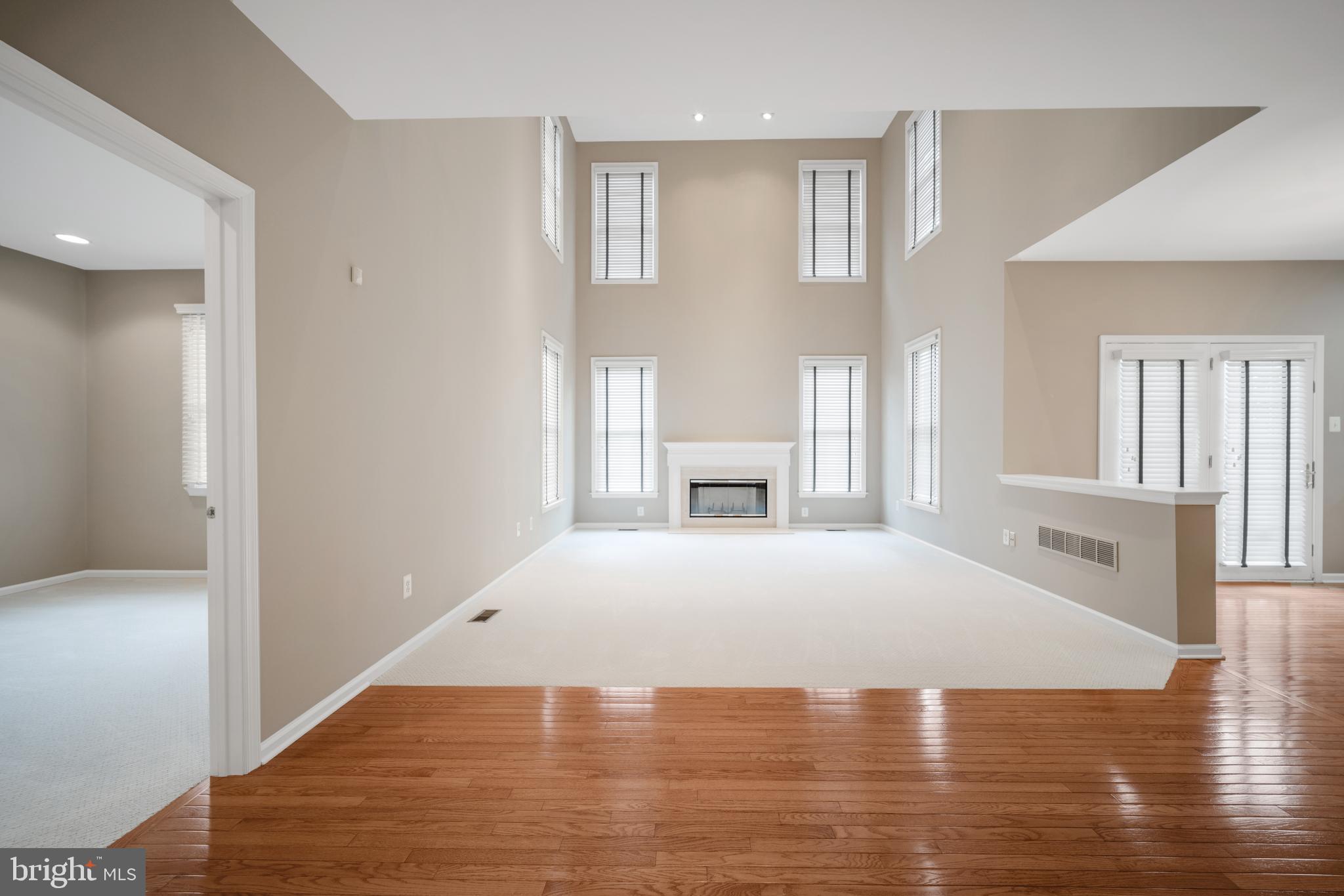 NORTHAMPTON CROSSG - Residential