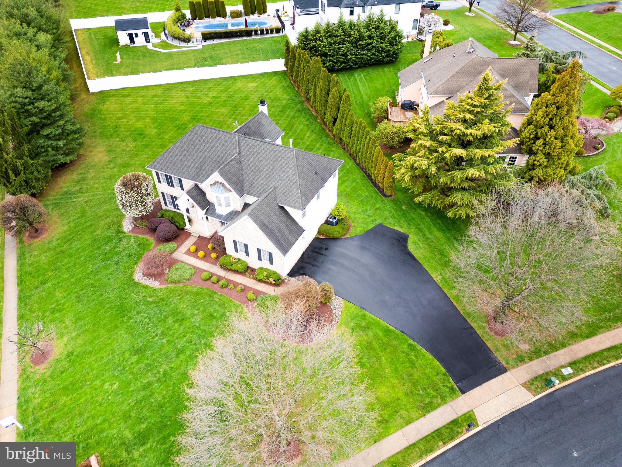 NORTHAMPTON CROSSG - Residential