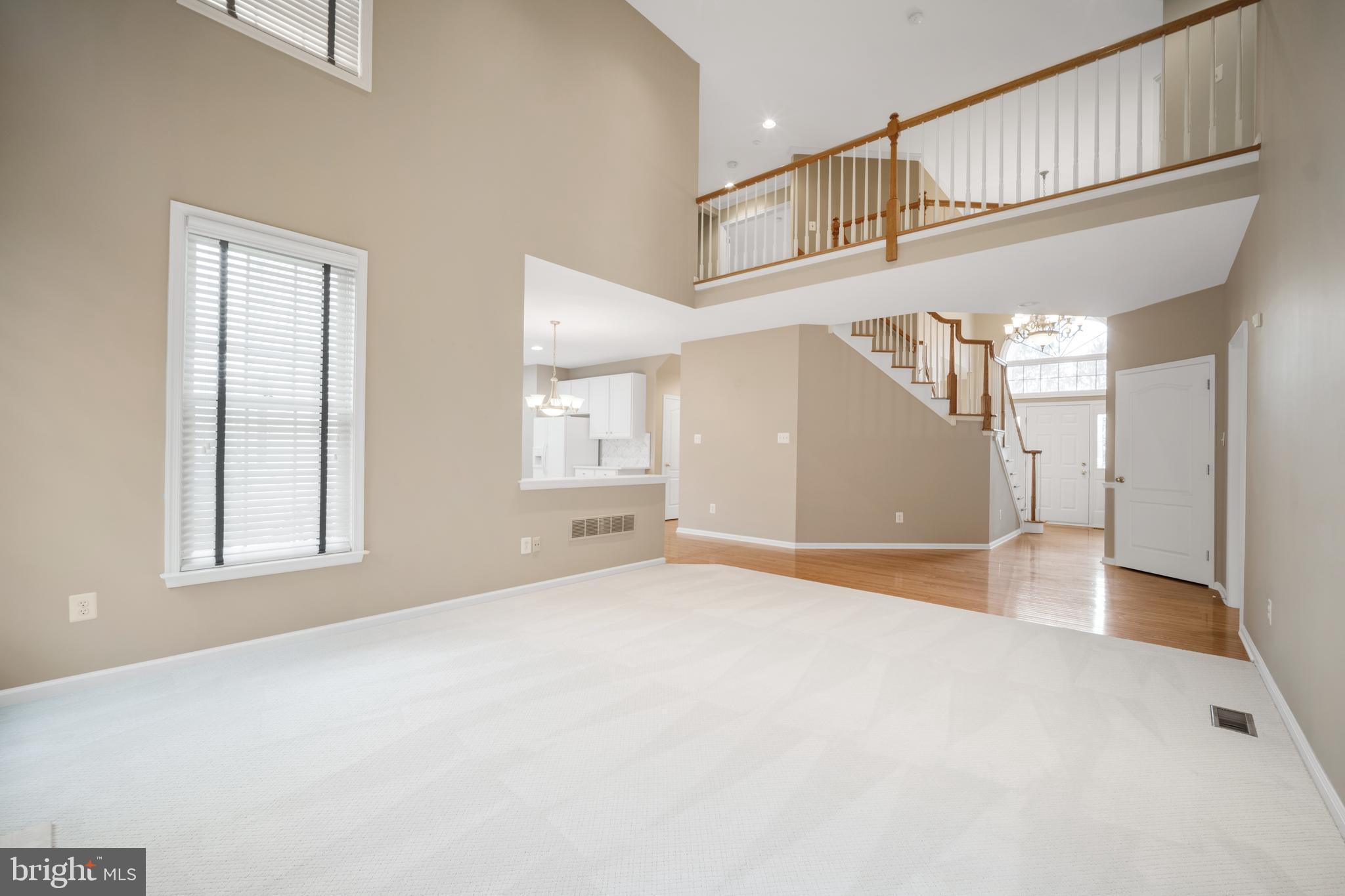 NORTHAMPTON CROSSG - Residential