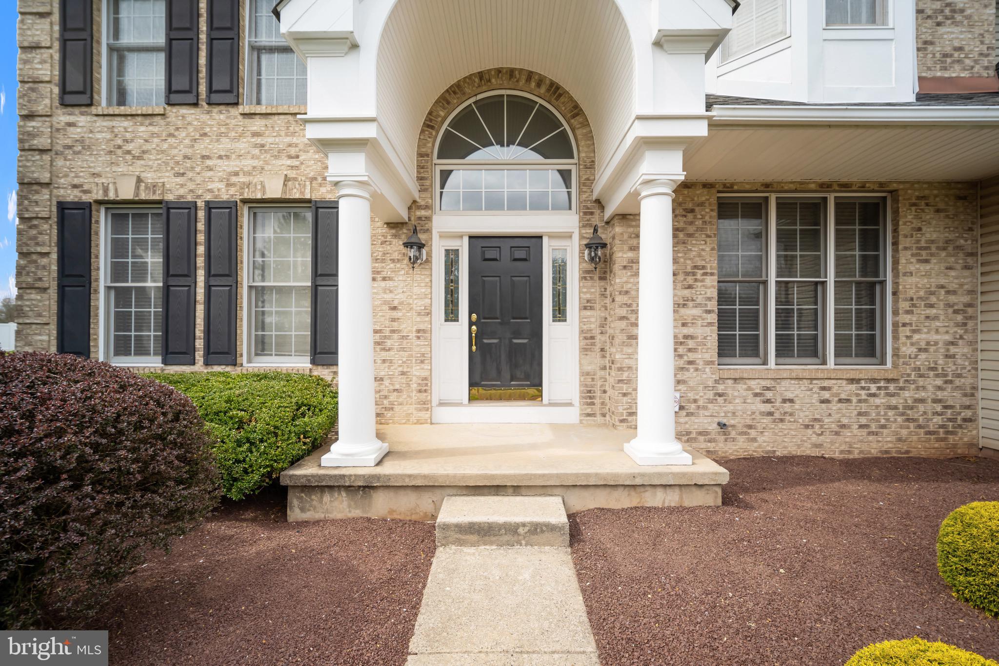 NORTHAMPTON CROSSG - Residential