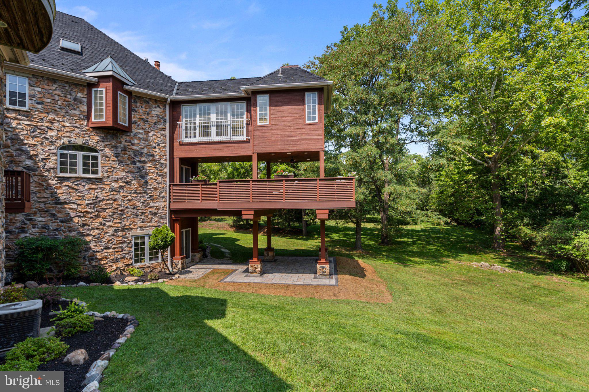 625 CREEK LANE