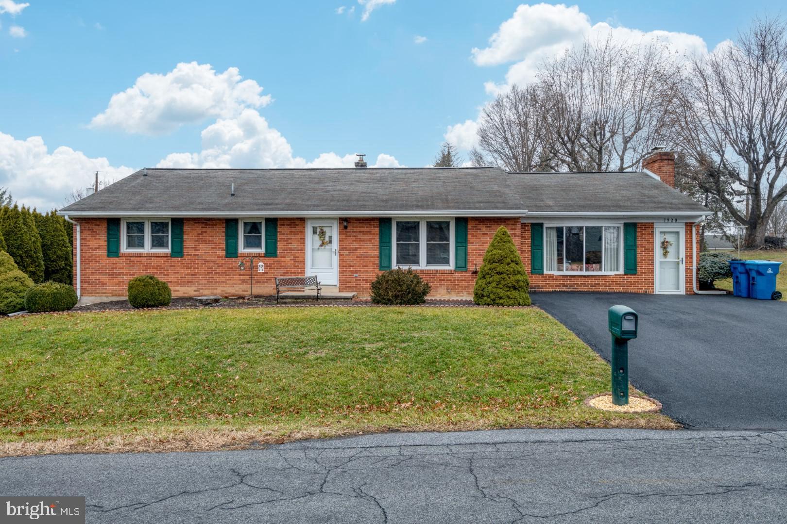 SKYLINE VIEW - Residential