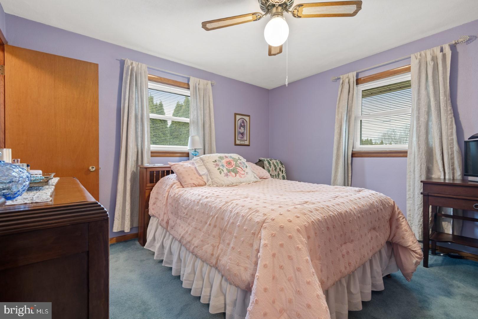 SKYLINE VIEW - Residential