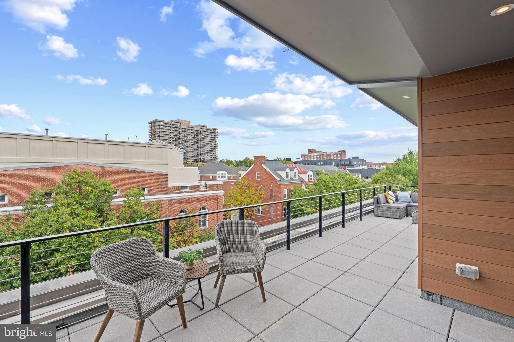 BRIGHTLEAF AND COOPER - Residential