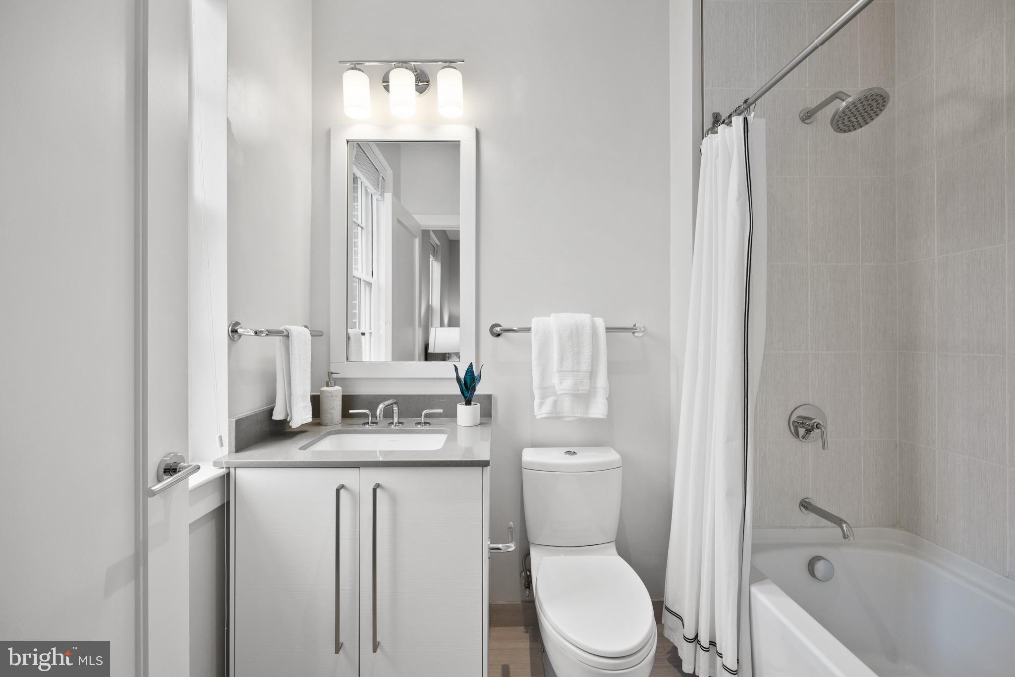 BRIGHTLEAF AND COOPER - Residential