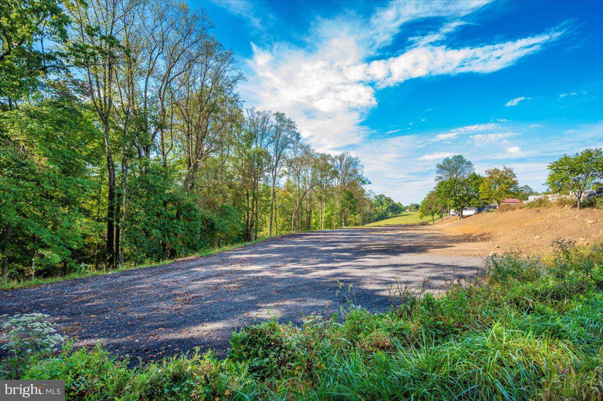 TIBER RIDGE - Commercial Lease